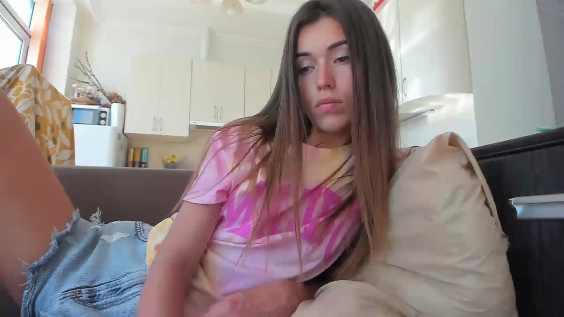 Gallery image thumbnail from Onekiss1's myfreecams stream on, 06/27/2023, 06:50 image 8 of 20
