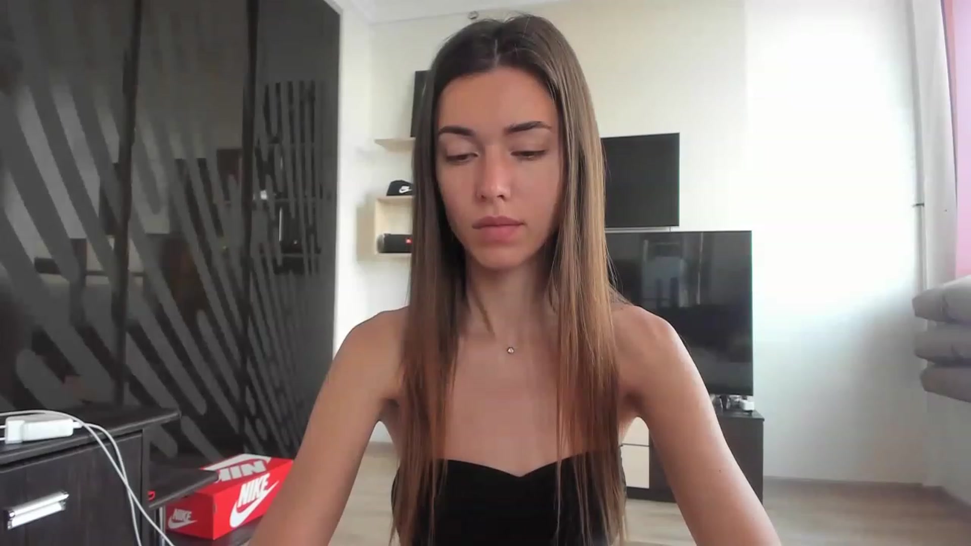 Gallery image thumbnail from Onekiss1's myfreecams stream on, 06/28/2023, 05:34 image 1 of 20