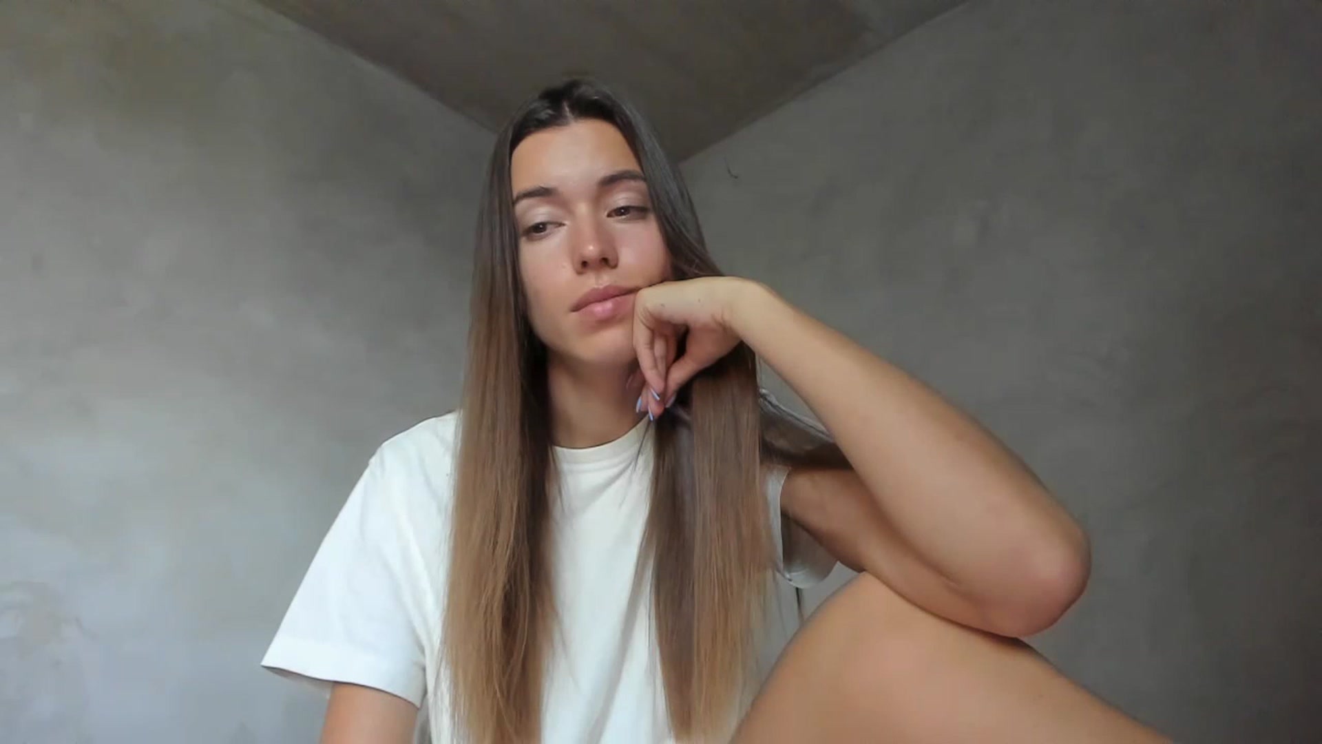 Gallery image thumbnail from Onekiss1's myfreecams stream on, 07/18/2023, 06:36 image 12 of 20