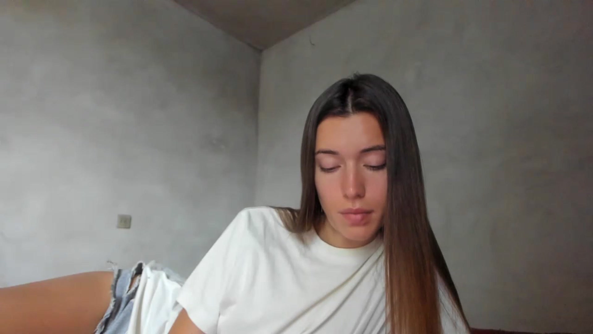 Gallery image thumbnail from Onekiss1's myfreecams stream on, 07/18/2023, 06:36 image 17 of 20