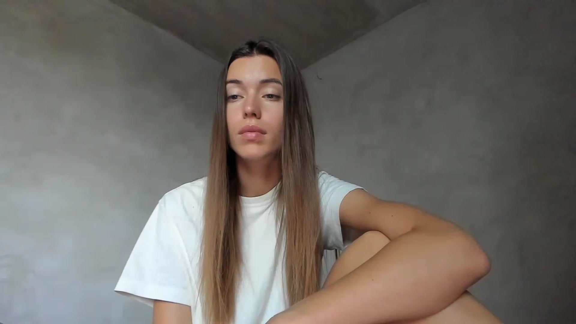 Gallery image thumbnail from Onekiss1's myfreecams stream on, 07/18/2023, 06:36 image 1 of 20