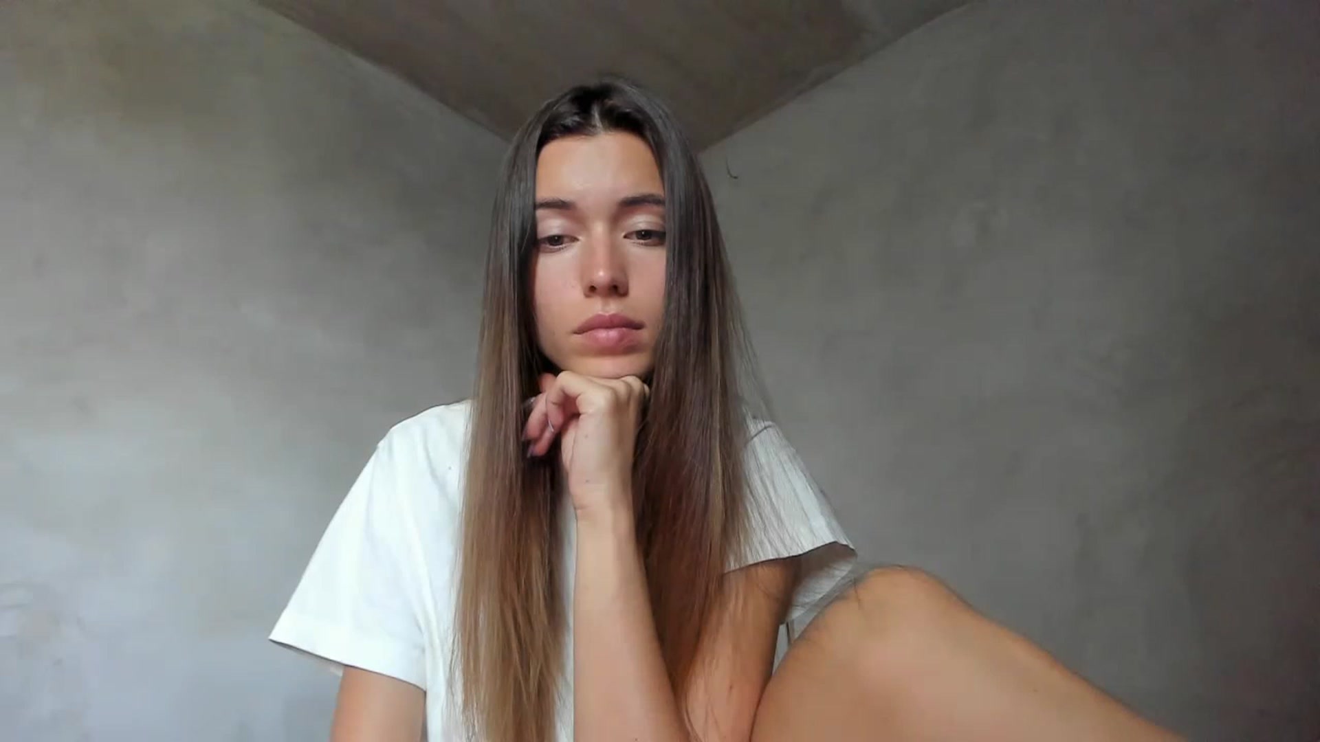Gallery image thumbnail from Onekiss1's myfreecams stream on, 07/18/2023, 06:36 image 10 of 20