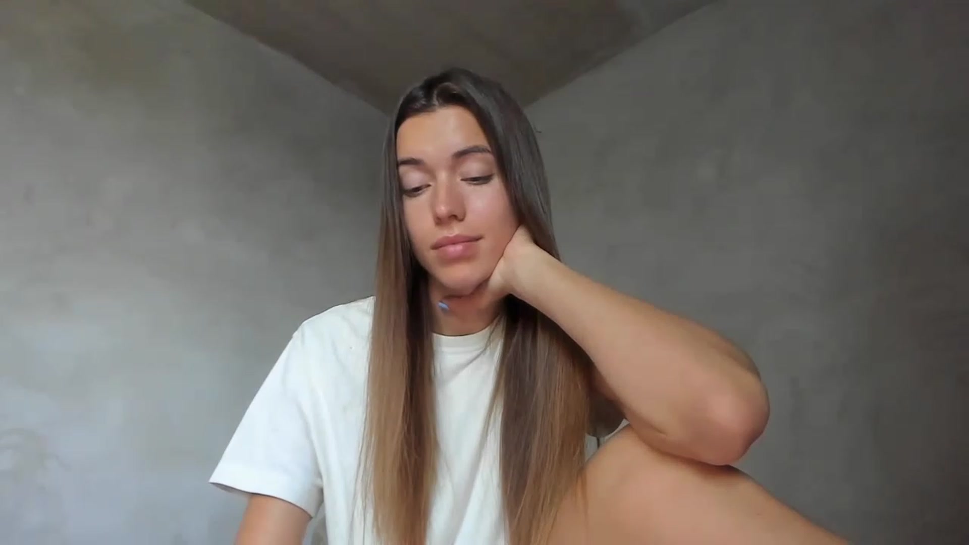 Gallery image thumbnail from Onekiss1's myfreecams stream on, 07/18/2023, 06:36 image 13 of 20