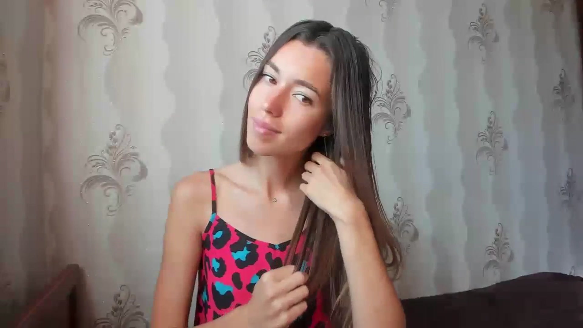 Gallery image thumbnail from Onekiss1's myfreecams stream on, 07/19/2023, 05:25 image 8 of 20