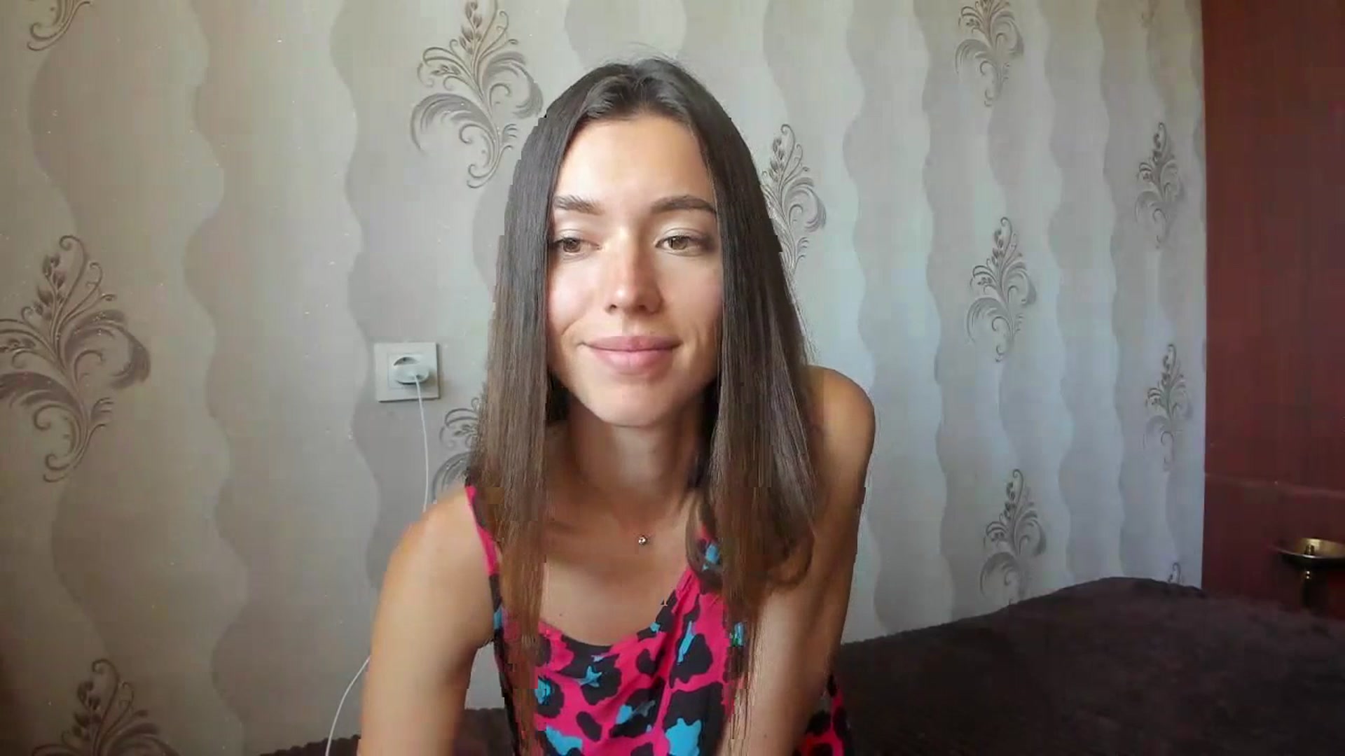 Gallery image thumbnail from Onekiss1's myfreecams stream on, 07/19/2023, 08:13 image 10 of 20