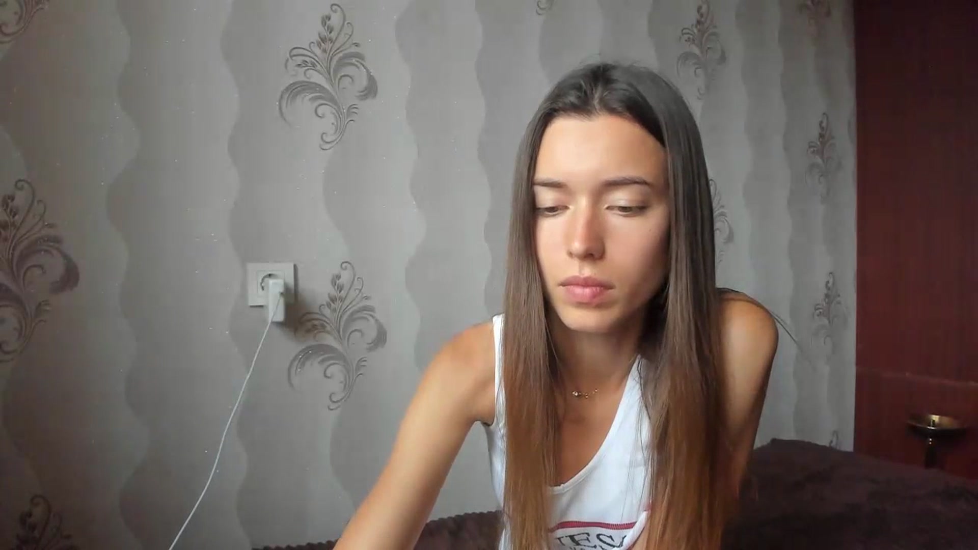 Gallery image thumbnail from Onekiss1's myfreecams stream on, 07/20/2023, 08:29 image 15 of 20