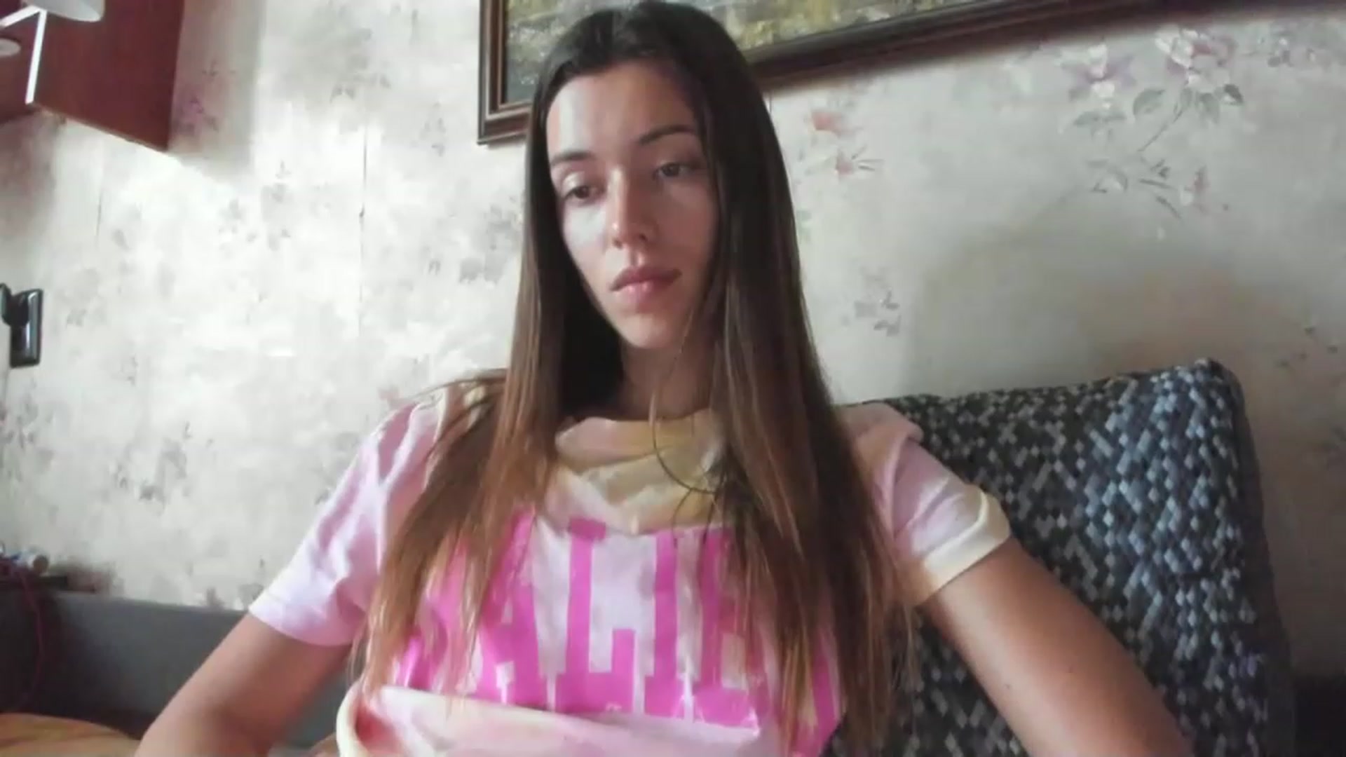 Gallery image thumbnail from Onekiss1's myfreecams stream on, 08/01/2023, 10:16 image 4 of 20