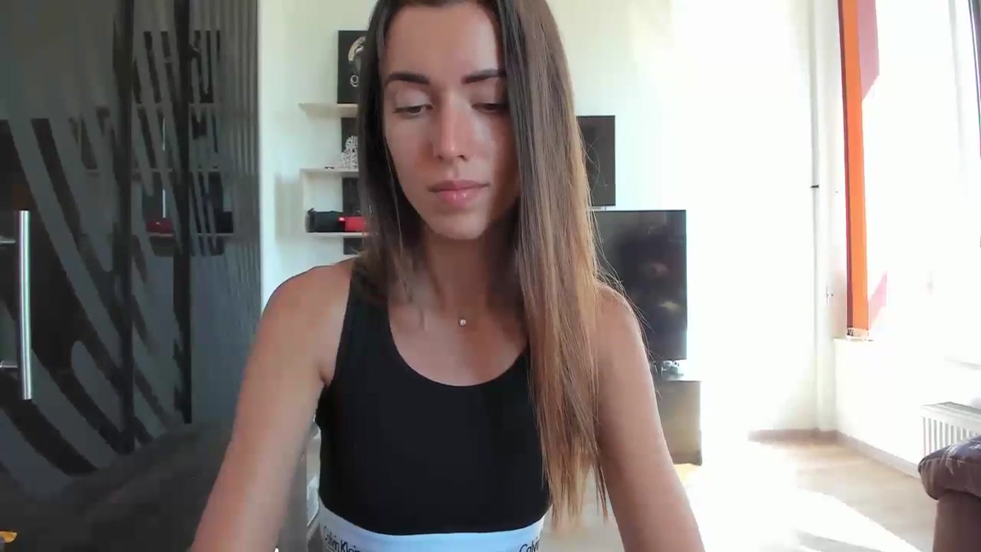 Gallery image thumbnail from Onekiss1's myfreecams stream on, 08/17/2023, 07:39 image 4 of 20