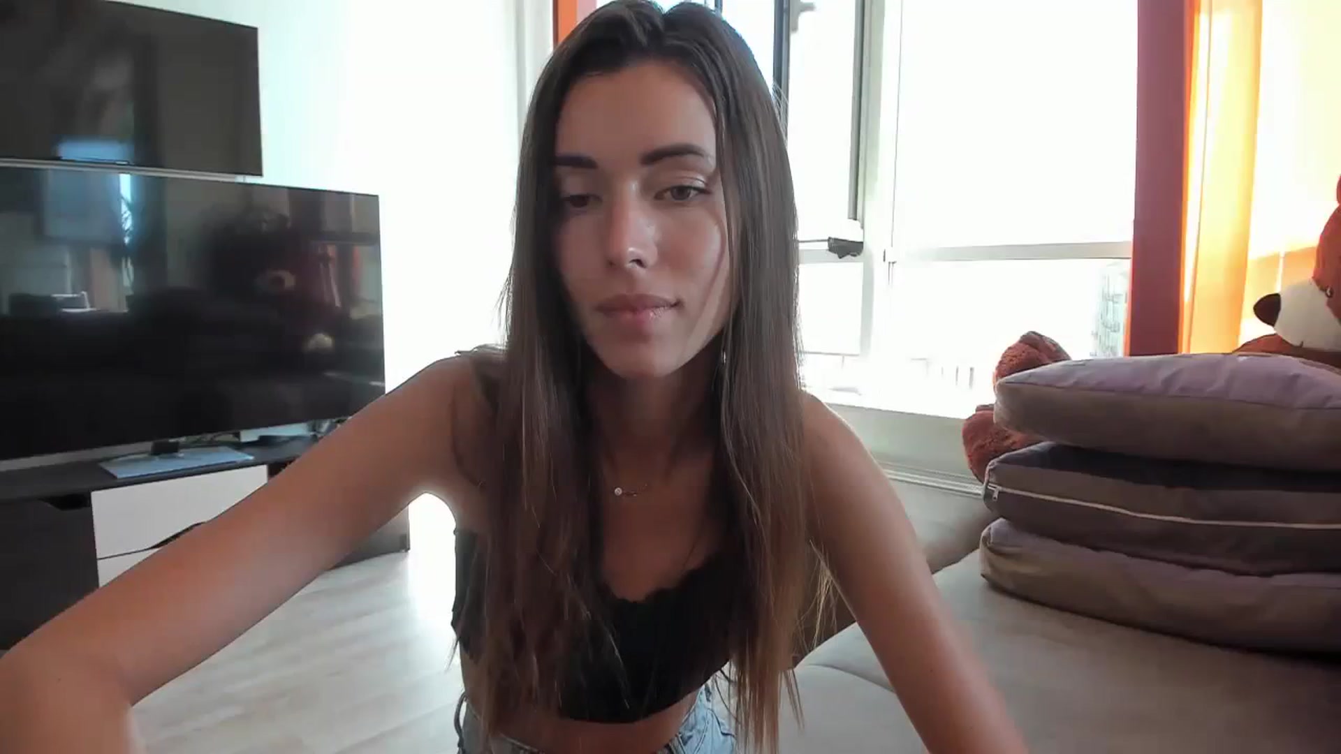 Gallery image thumbnail from Onekiss1's myfreecams stream on, 08/19/2023, 08:02 image 14 of 20
