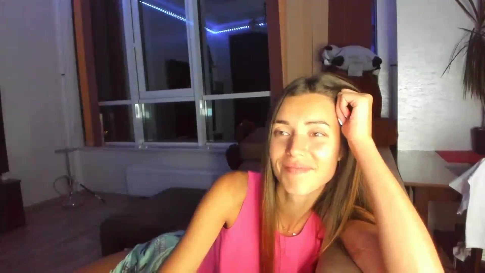 Gallery image thumbnail from Onekiss1's myfreecams stream on, 08/20/2023, 19:05 image 14 of 20