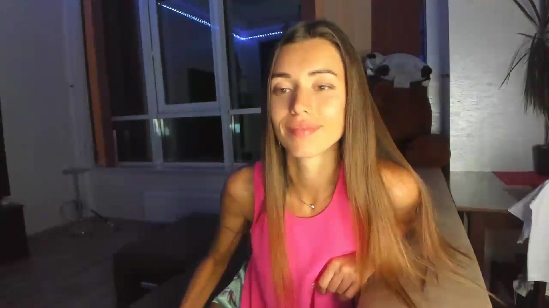 Gallery image thumbnail from Onekiss1's myfreecams stream on, 08/20/2023, 19:28 image 15 of 20