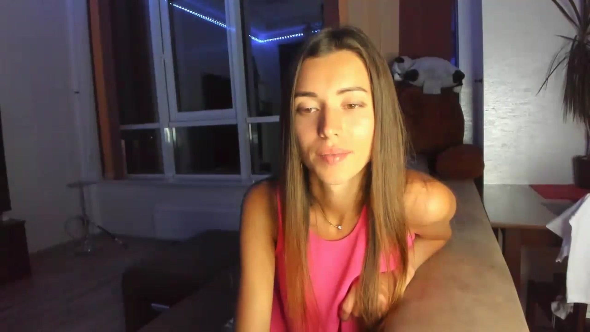 Gallery image thumbnail from Onekiss1's myfreecams stream on, 08/20/2023, 19:28 image 10 of 20