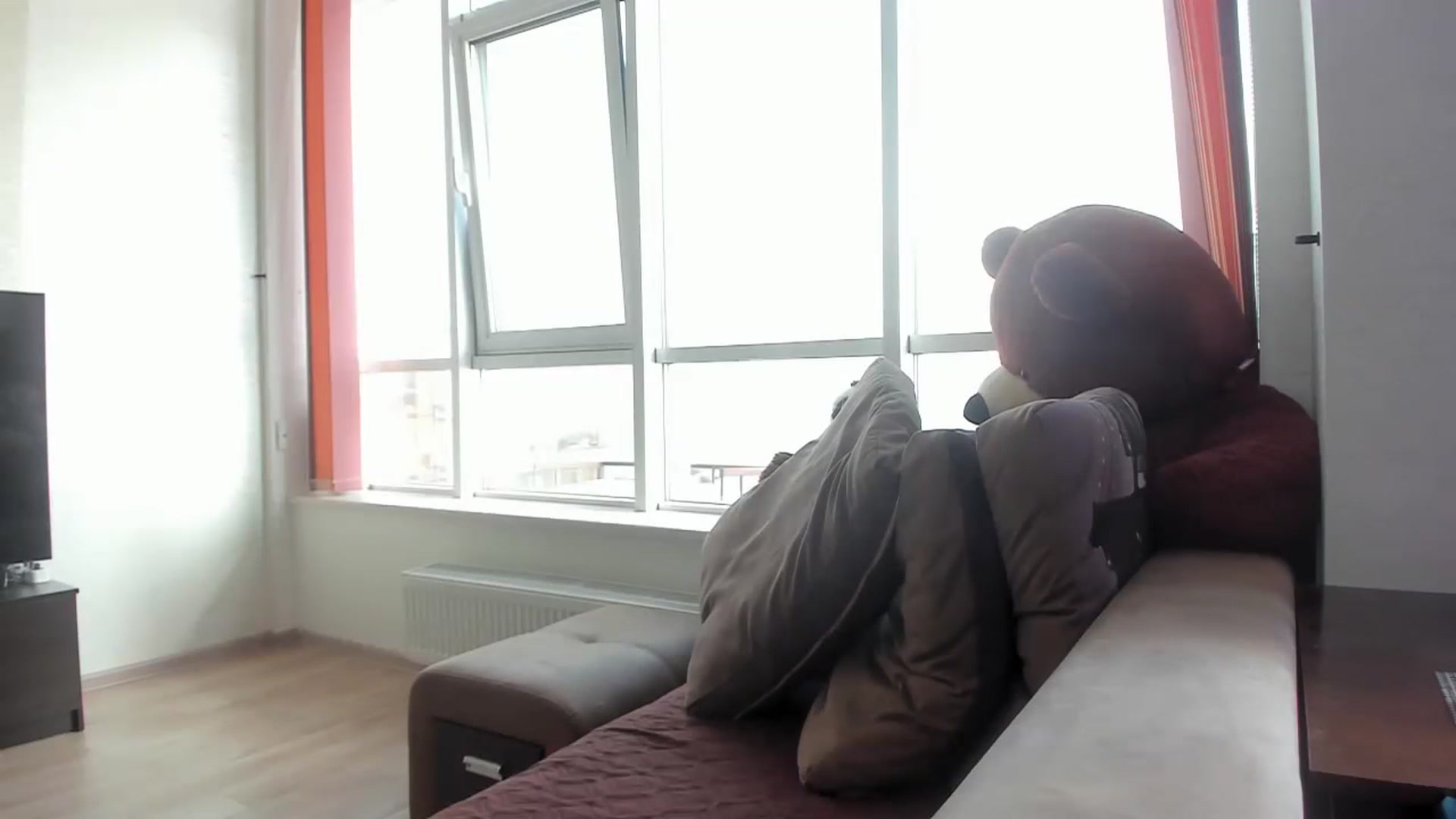 Gallery image thumbnail from Onekiss1's myfreecams stream on, 10/06/2023, 07:41 image 7 of 20