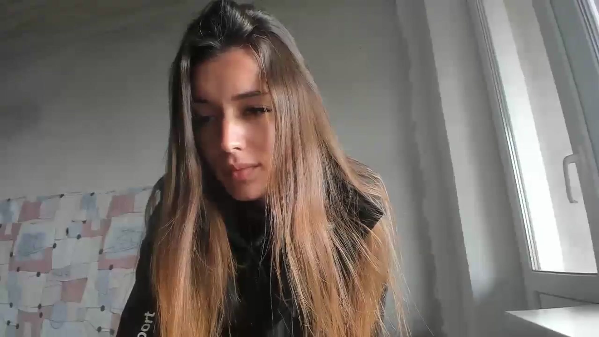 Gallery image thumbnail from Onekiss1's myfreecams stream on, 10/15/2023, 08:19 image 6 of 20