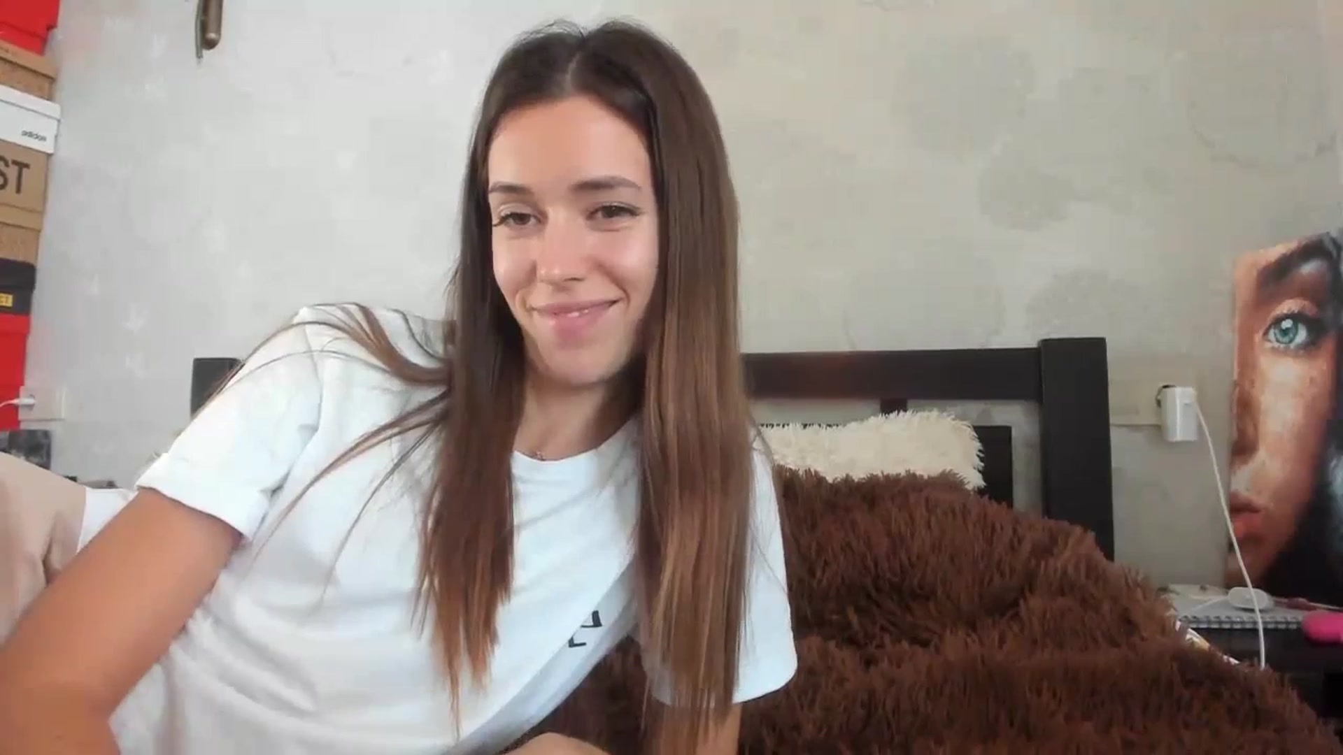 Gallery image thumbnail from Onekiss1's myfreecams stream on, 10/30/2023, 10:50 image 13 of 20
