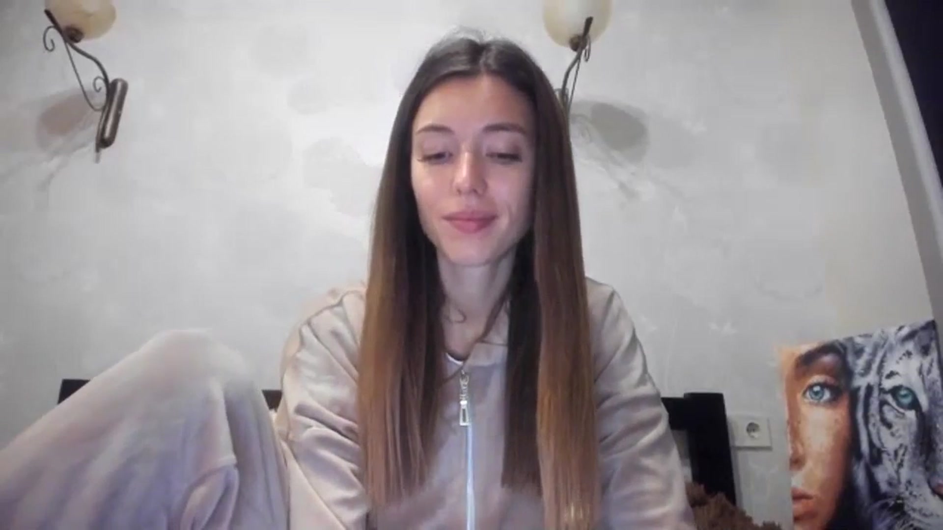Gallery image thumbnail from Onekiss1's myfreecams stream on, 10/30/2023, 15:16 image 7 of 20