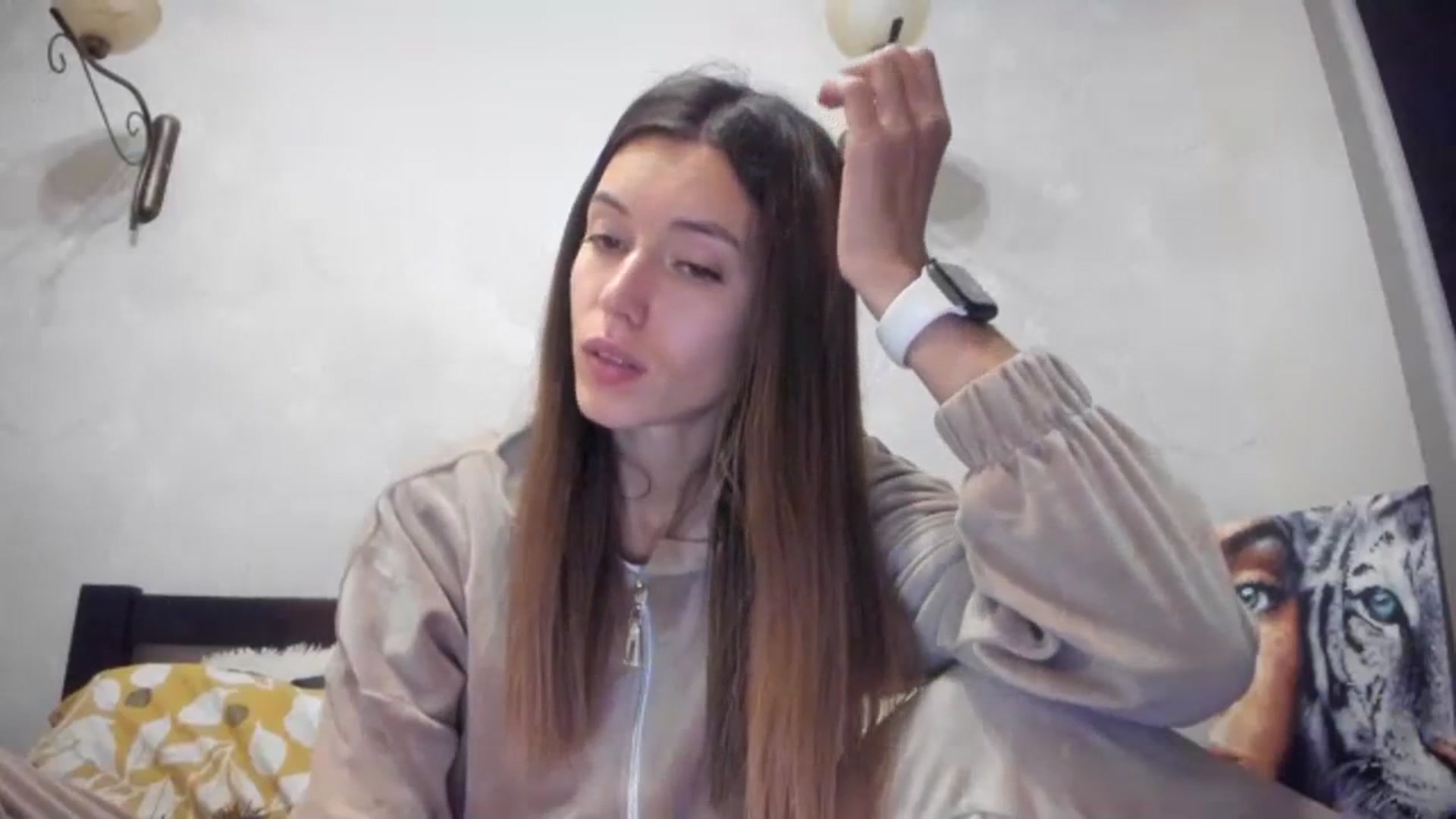 Gallery image thumbnail from Onekiss1's myfreecams stream on, 10/30/2023, 15:16 image 20 of 20