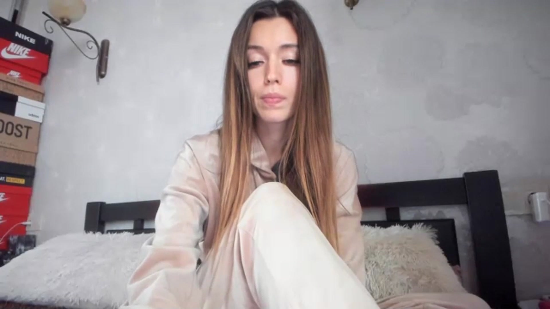 Gallery image thumbnail from Onekiss1's myfreecams stream on, 11/02/2023, 12:26 image 12 of 20
