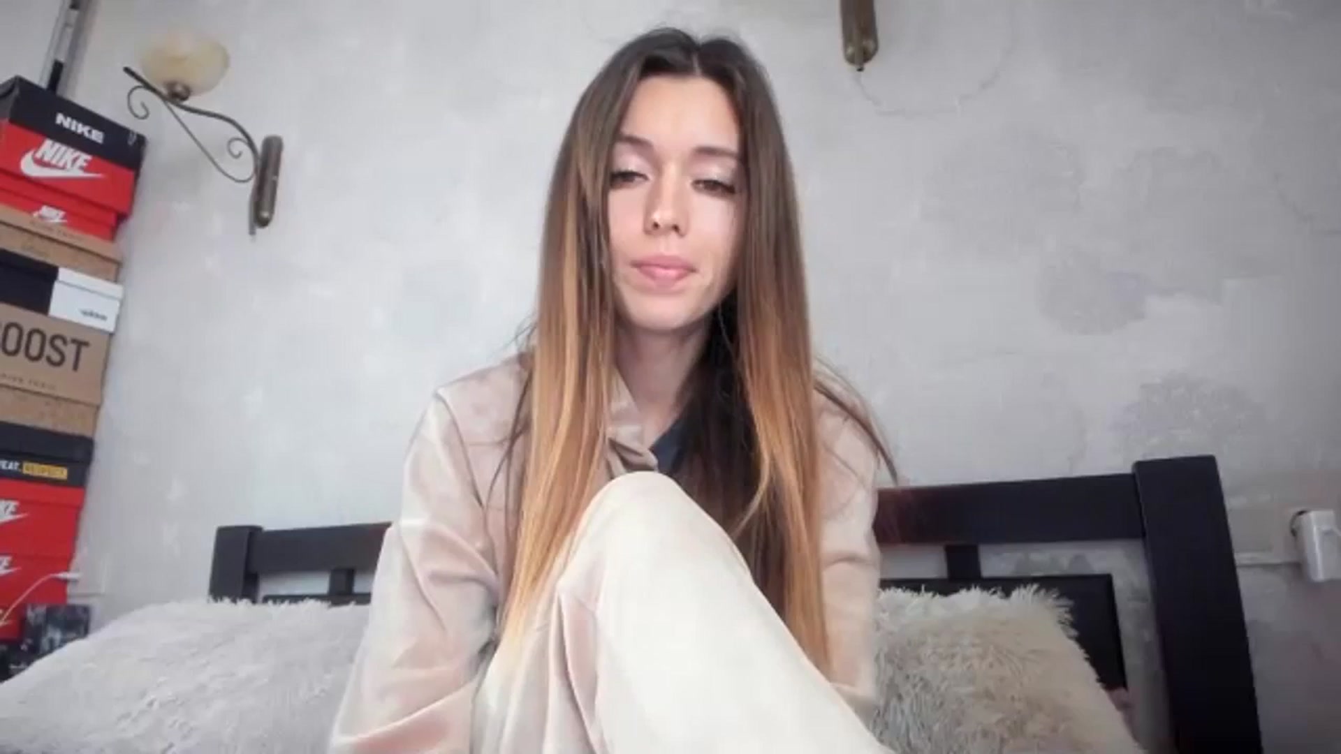 Gallery image thumbnail from Onekiss1's myfreecams stream on, 11/02/2023, 12:26 image 10 of 20