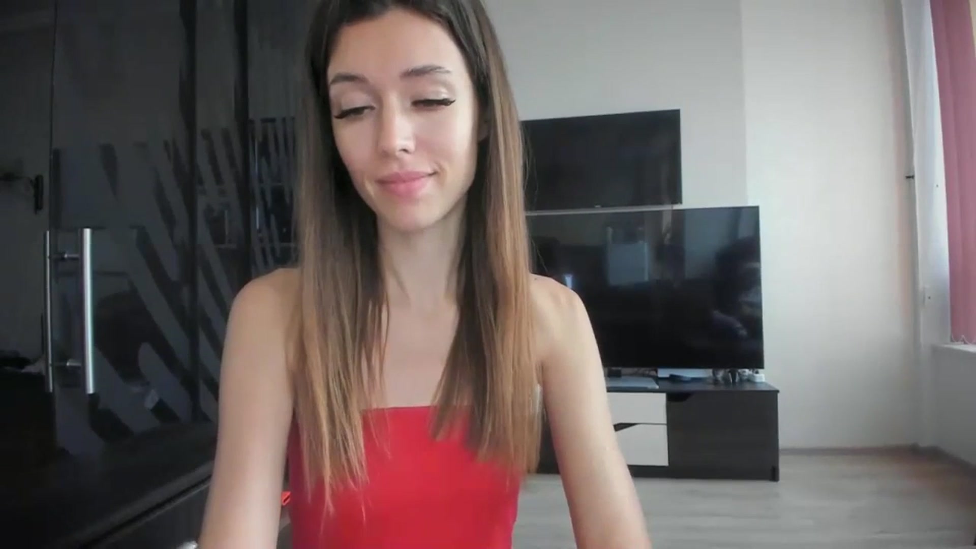 Gallery image thumbnail from Onekiss1's myfreecams stream on, 11/04/2023, 13:22 image 3 of 20