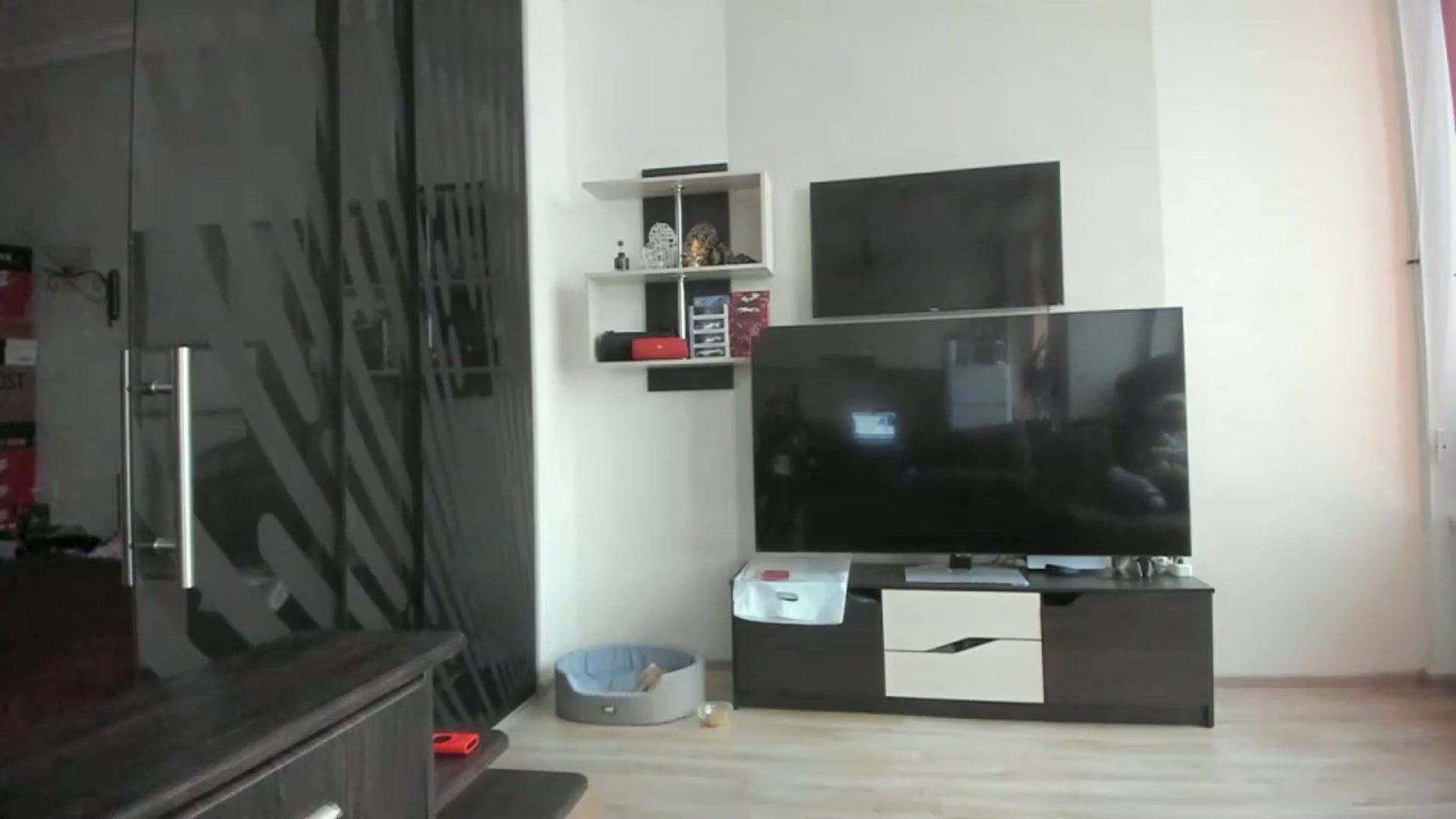 Gallery image thumbnail from Onekiss1's myfreecams stream on, 11/04/2023, 13:22 image 9 of 20