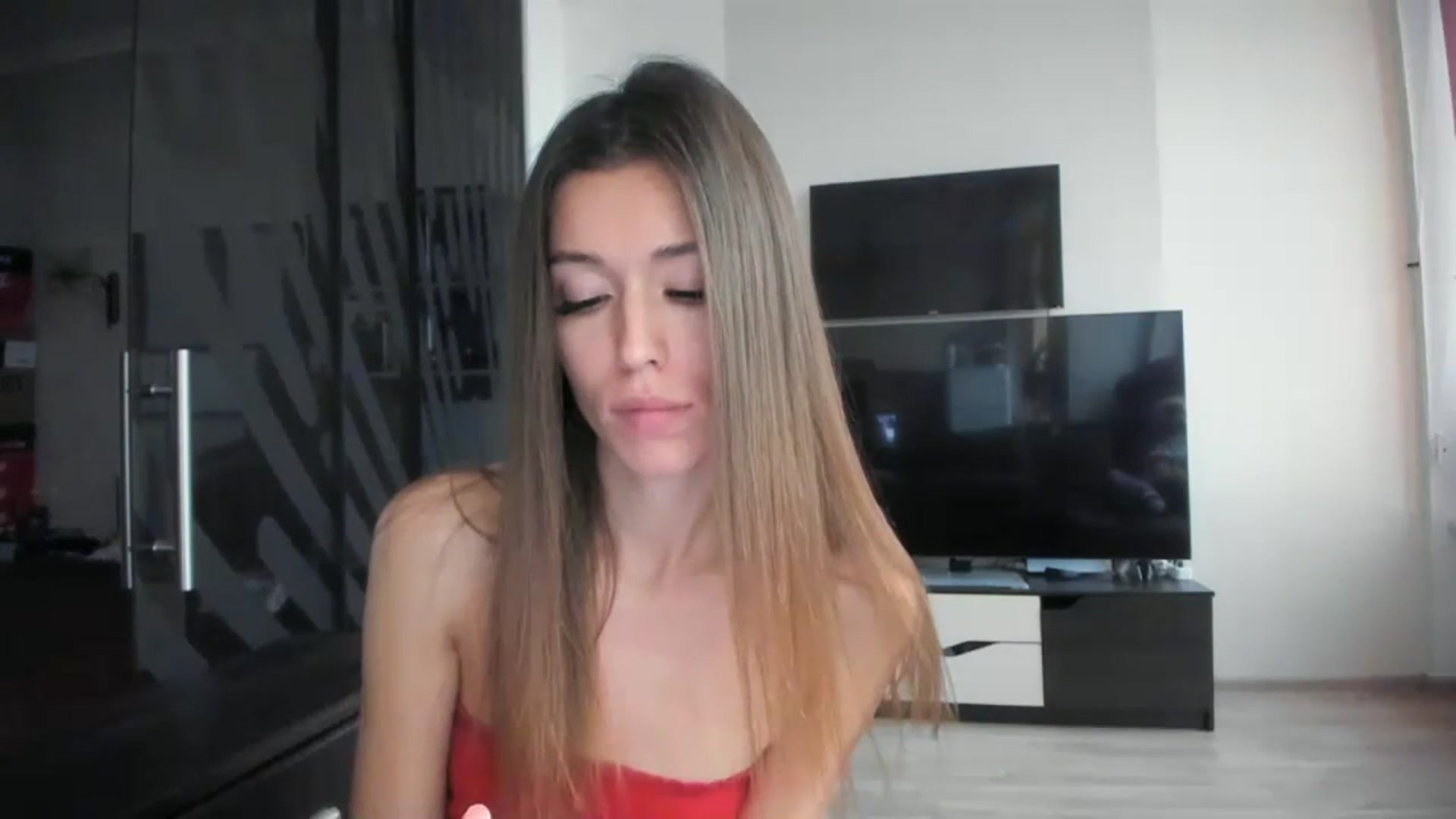 Gallery image thumbnail from Onekiss1's myfreecams stream on, 11/04/2023, 13:22 image 17 of 20
