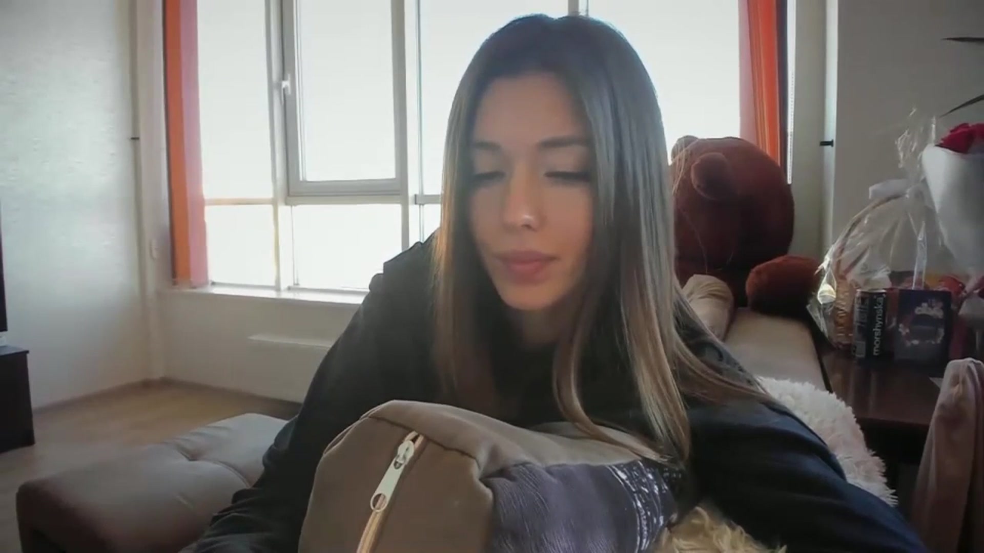 Gallery image thumbnail from Onekiss1's myfreecams stream on, 11/06/2023, 09:20 image 10 of 20