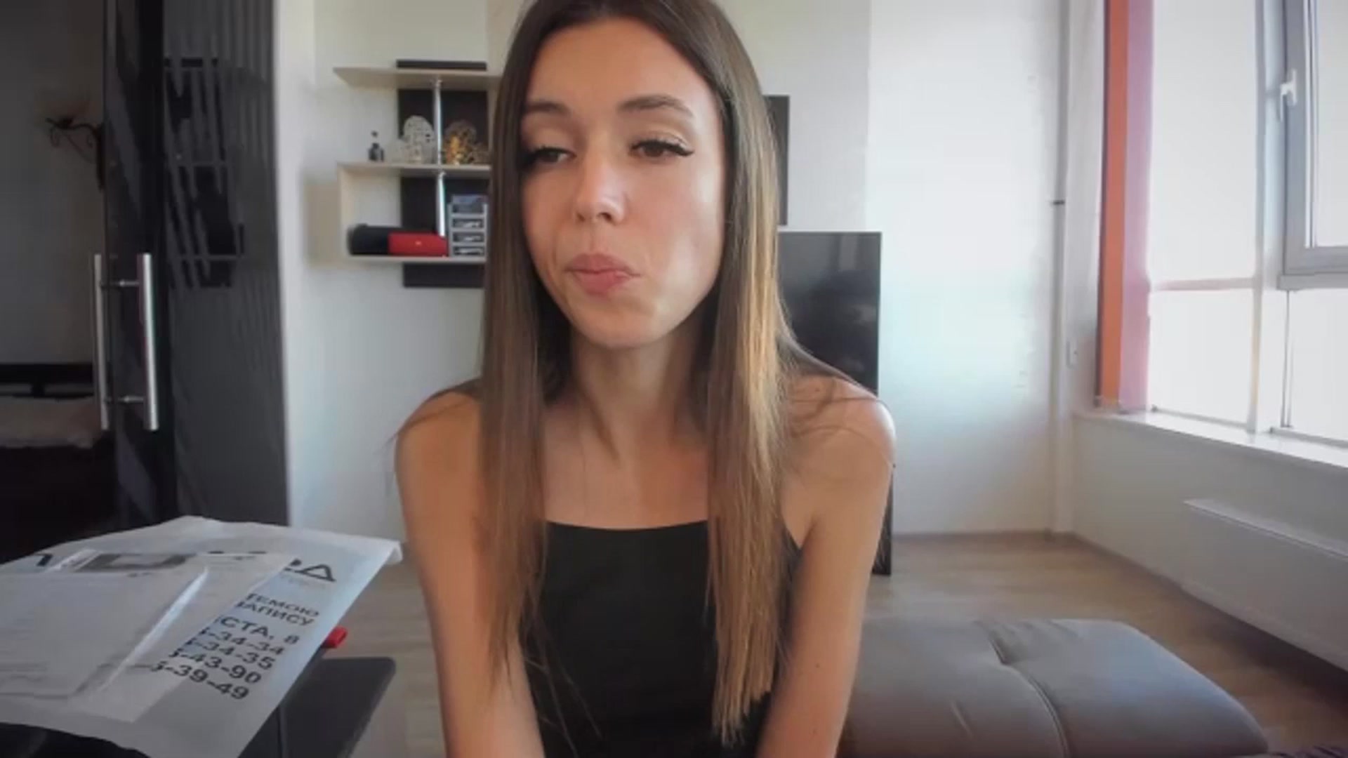 Gallery image thumbnail from Onekiss1's myfreecams stream on, 11/06/2023, 10:39 image 10 of 20