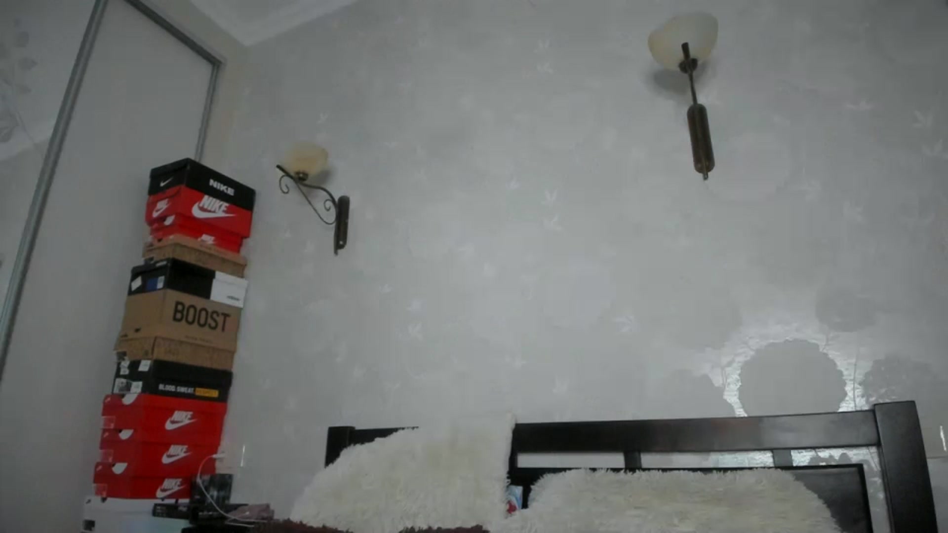 Gallery image thumbnail from Onekiss1's myfreecams stream on, 11/06/2023, 19:19 image 10 of 20