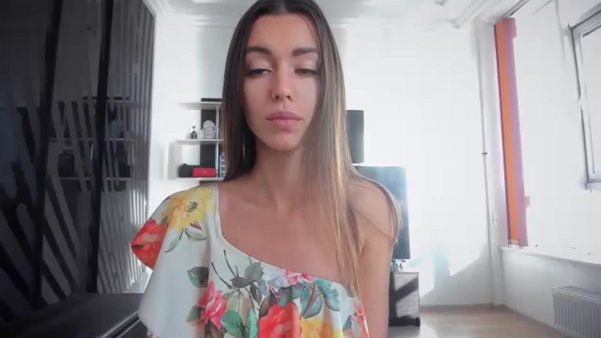 Gallery image thumbnail from Onekiss1's myfreecams stream on, 11/13/2023, 07:29 image 4 of 20