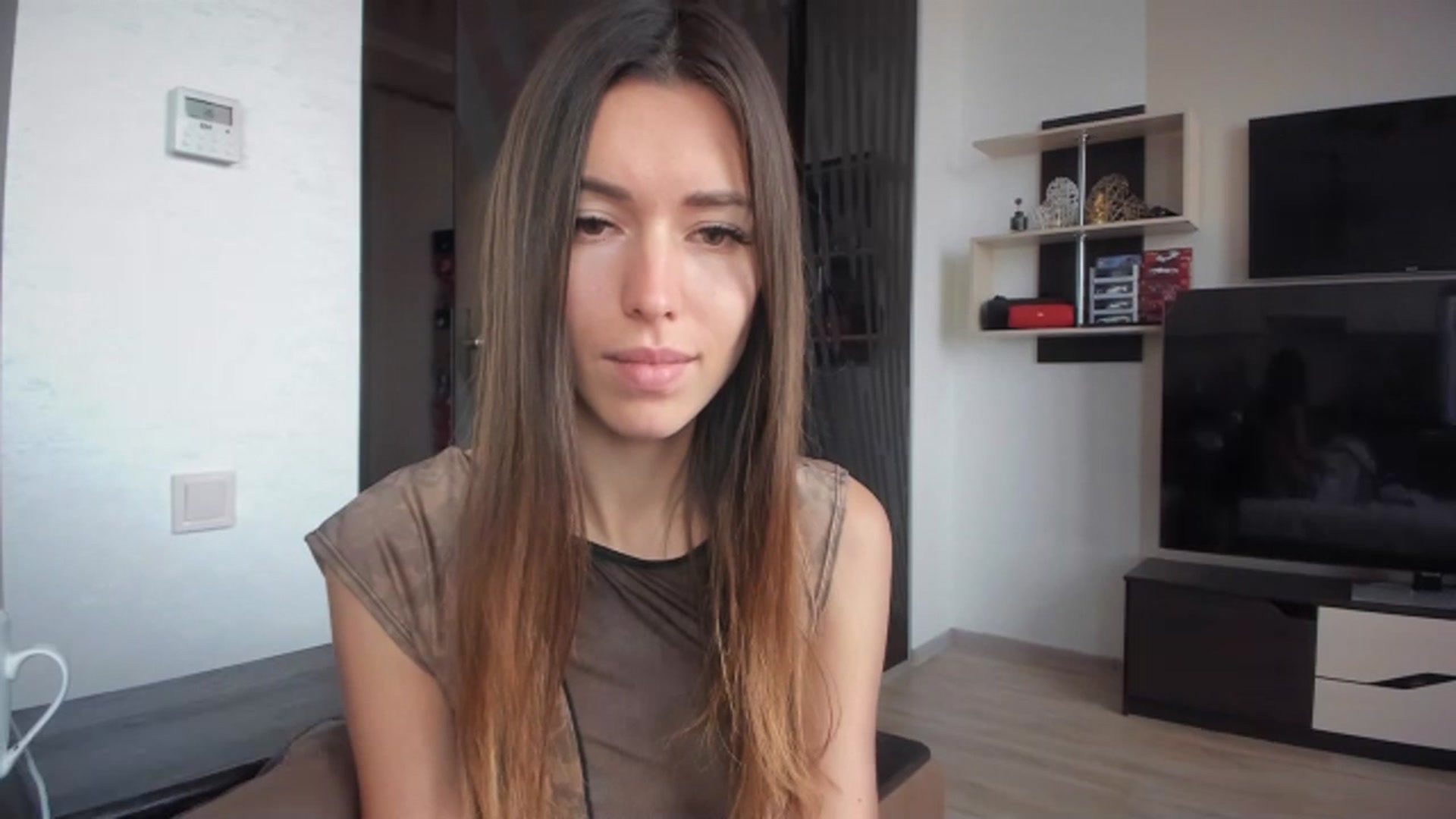Gallery image thumbnail from Onekiss1's myfreecams stream on, 11/17/2023, 08:00 image 19 of 20