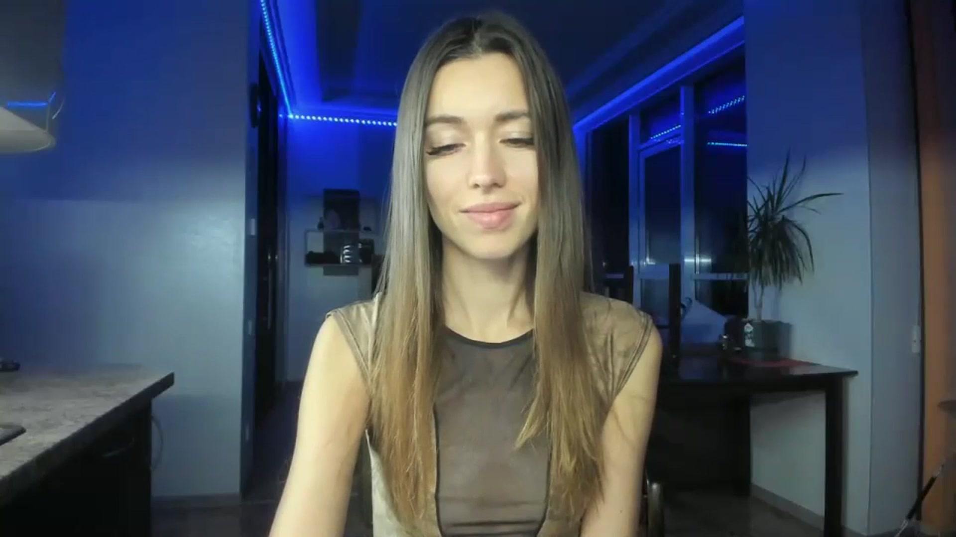 Gallery image thumbnail from Onekiss1's myfreecams stream on, 11/17/2023, 16:53 image 5 of 20