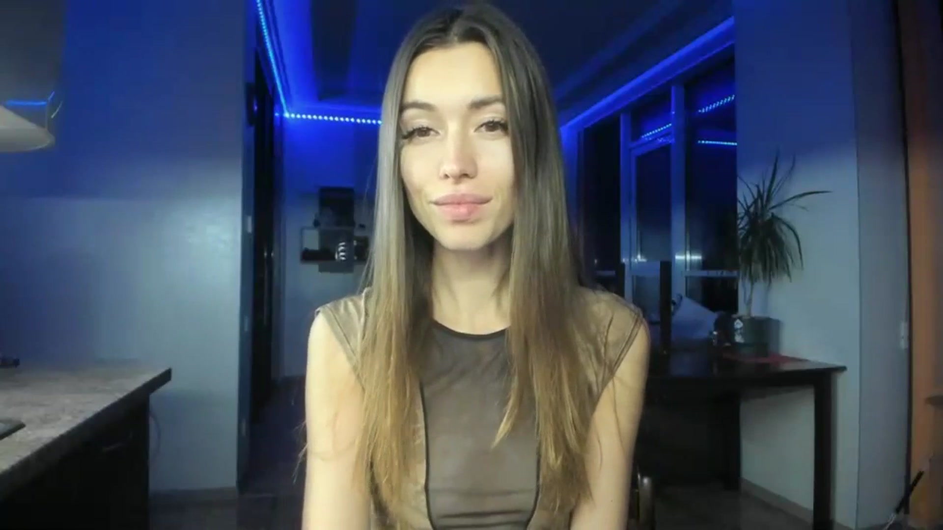 Gallery image thumbnail from Onekiss1's myfreecams stream on, 11/17/2023, 16:53 image 3 of 20