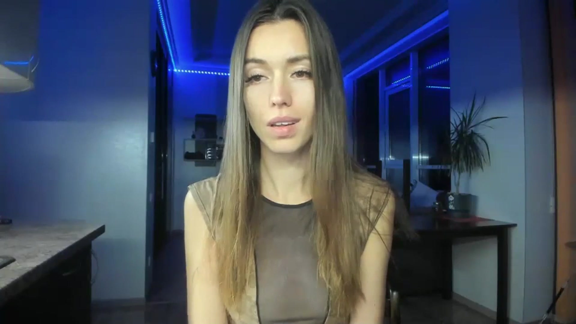 Gallery image thumbnail from Onekiss1's myfreecams stream on, 11/17/2023, 16:53 image 2 of 20