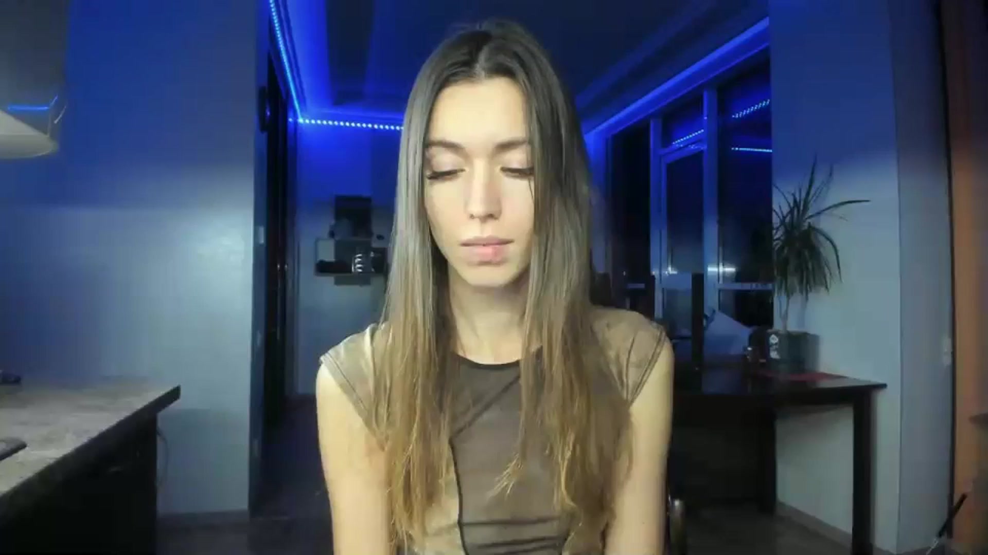 Gallery image thumbnail from Onekiss1's myfreecams stream on, 11/17/2023, 16:53 image 1 of 20