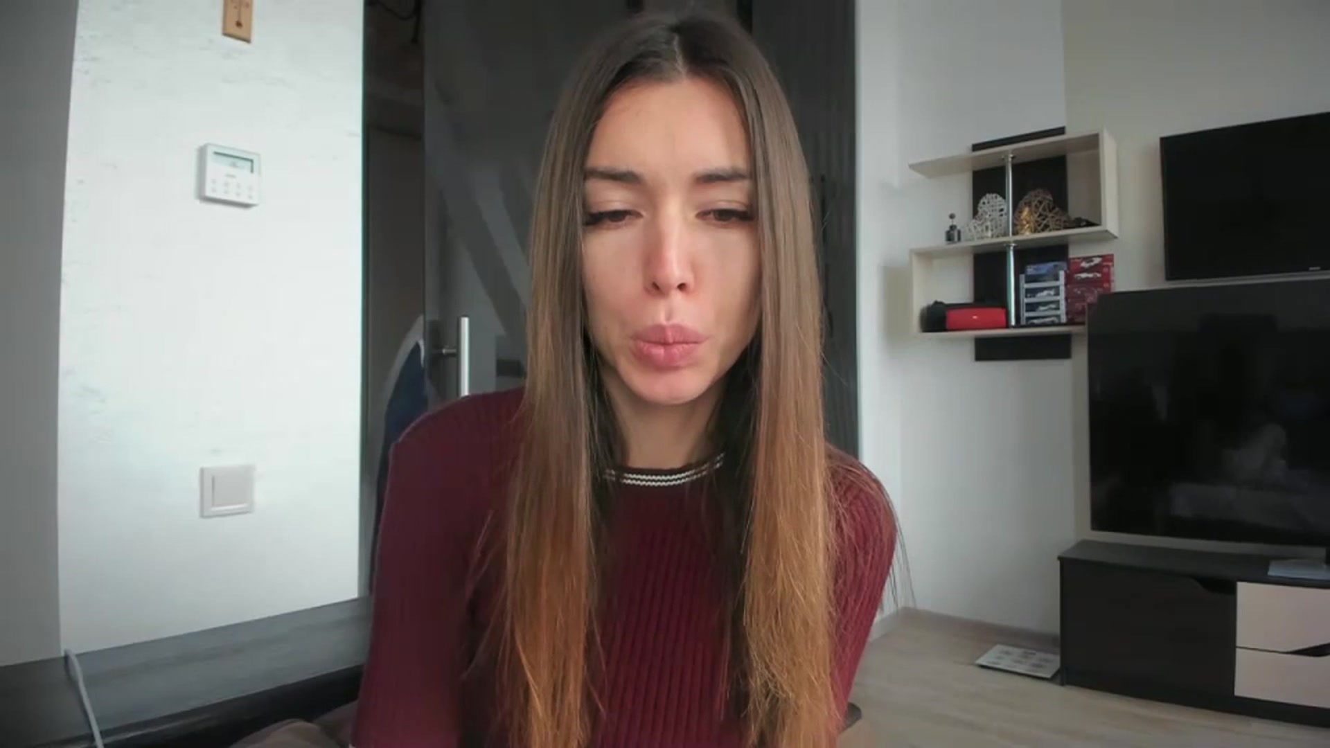 Gallery image thumbnail from Onekiss1's myfreecams stream on, 11/20/2023, 08:07 image 11 of 20