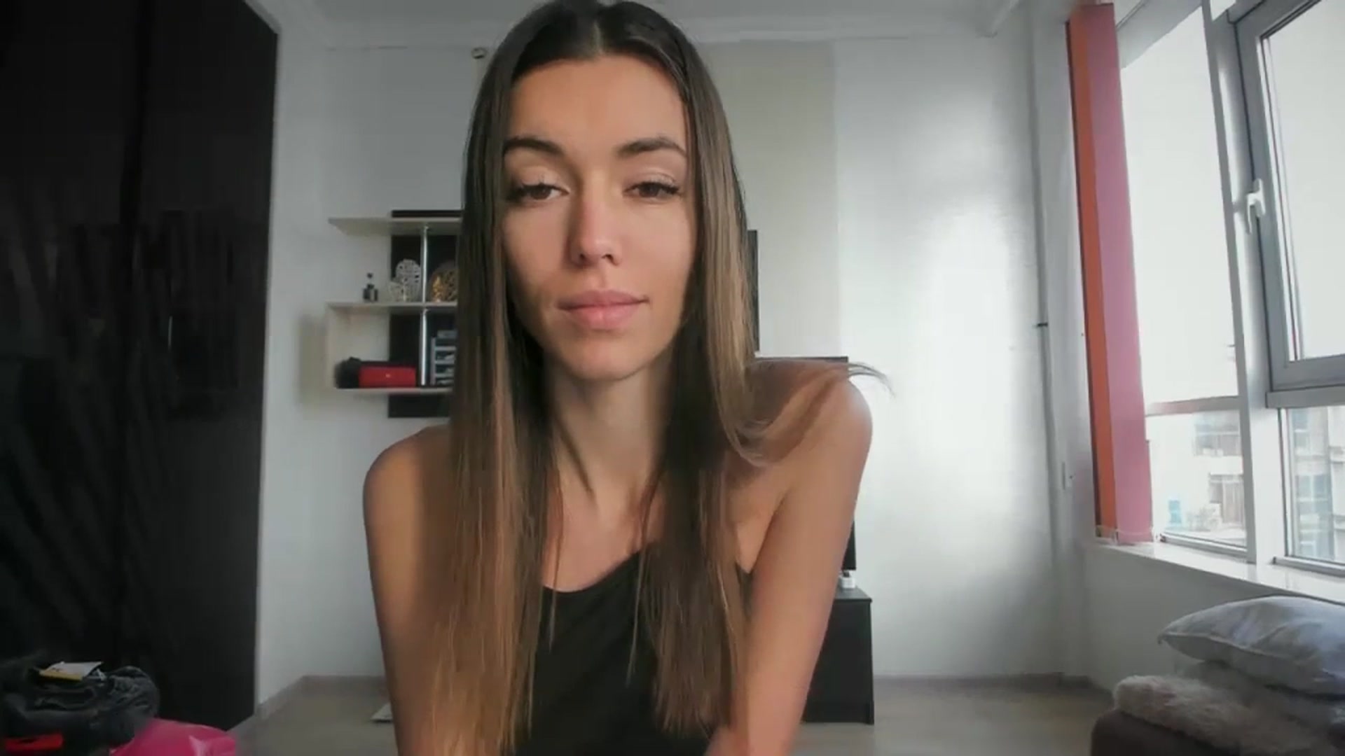 Gallery image thumbnail from Onekiss1's myfreecams stream on, 11/21/2023, 07:09 image 5 of 20