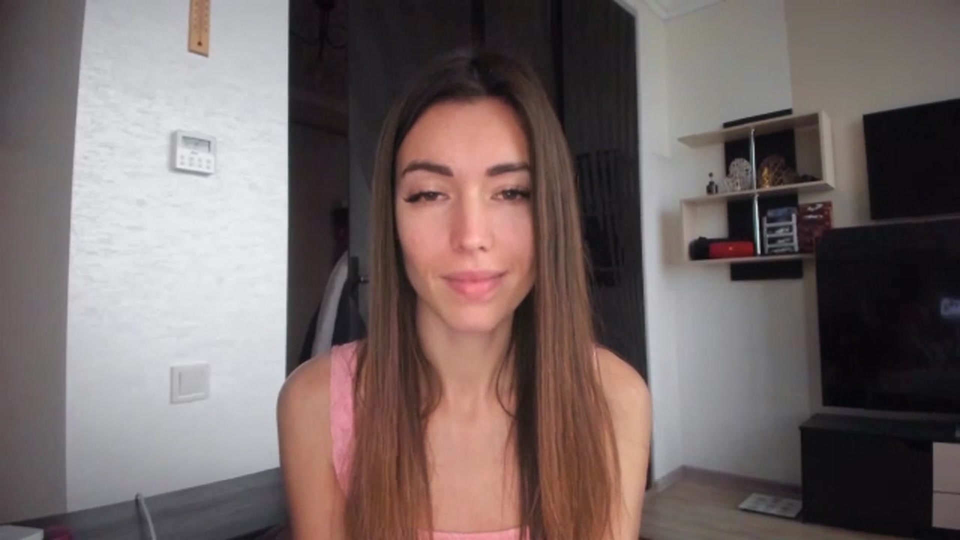 Gallery image thumbnail from Onekiss1's myfreecams stream on, 11/22/2023, 07:38 image 15 of 20