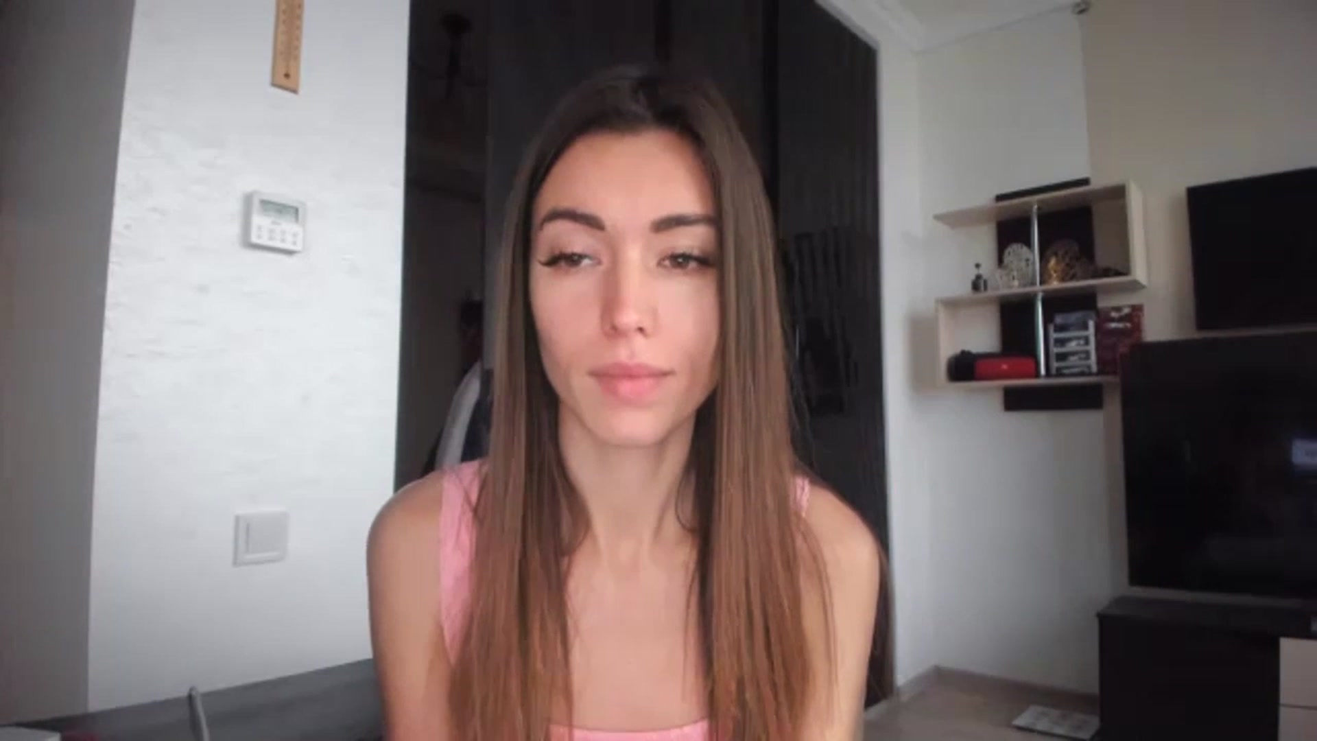 Gallery image thumbnail from Onekiss1's myfreecams stream on, 11/22/2023, 07:38 image 7 of 20