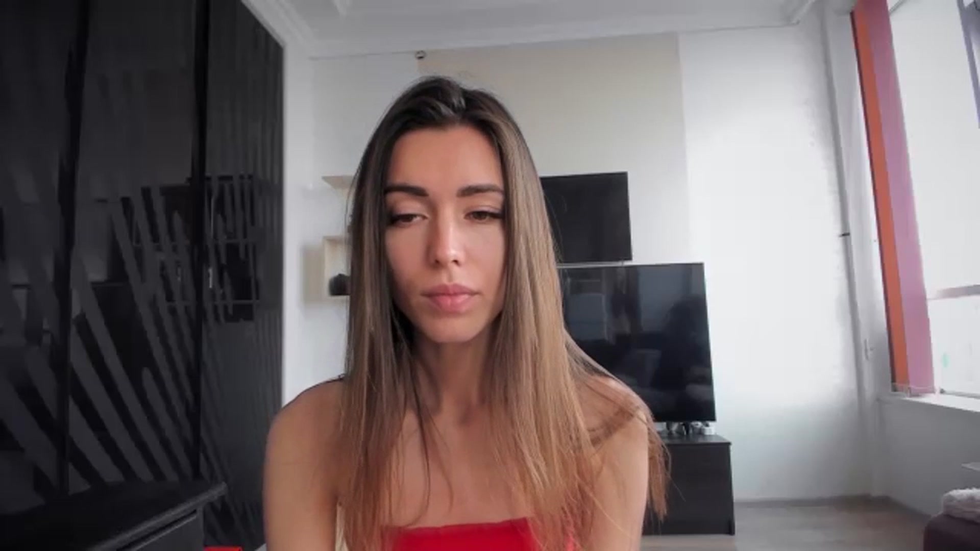 Gallery image thumbnail from Onekiss1's myfreecams stream on, 11/24/2023, 08:27 image 18 of 20