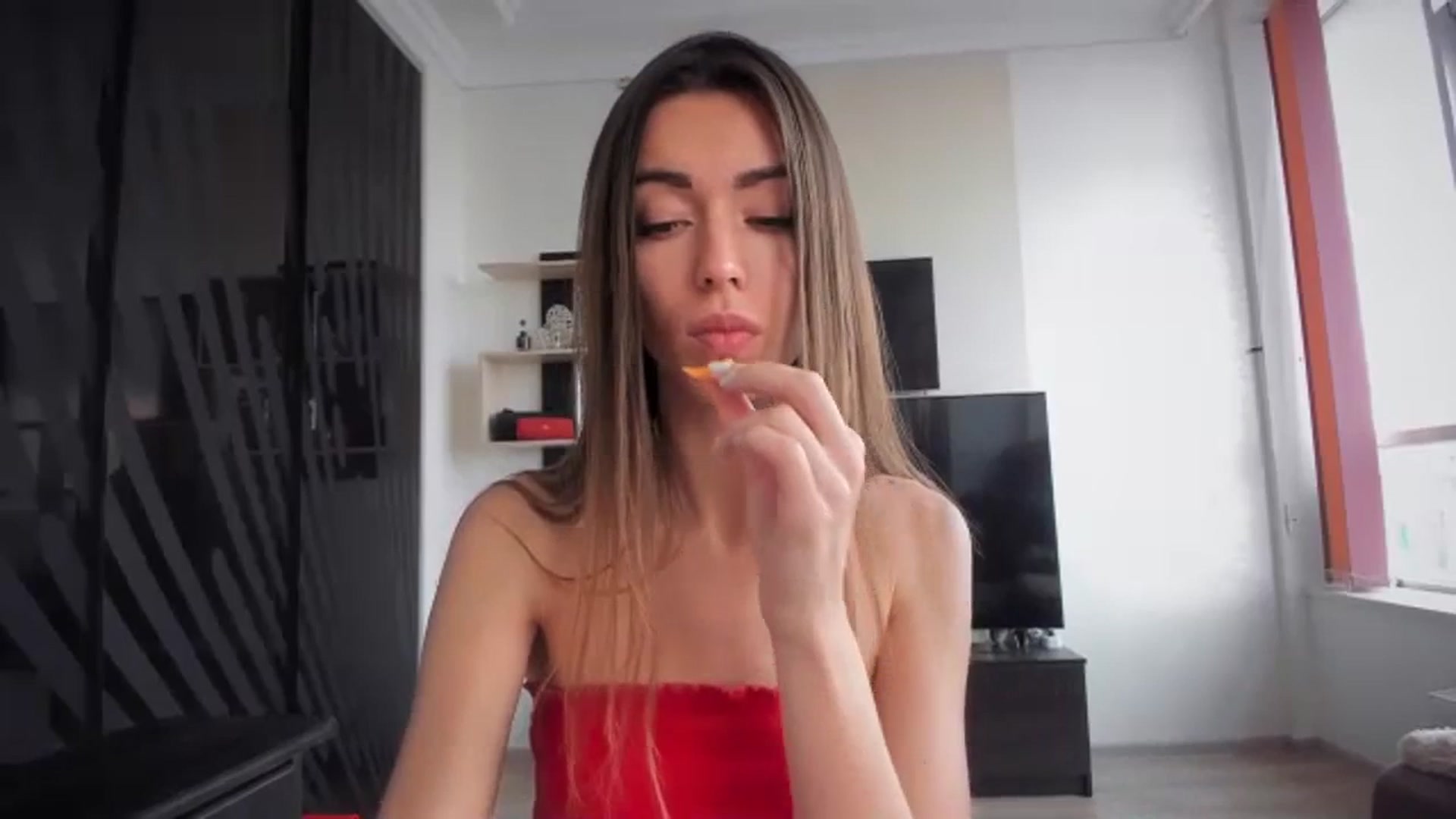 Gallery image thumbnail from Onekiss1's myfreecams stream on, 11/24/2023, 08:27 image 11 of 20