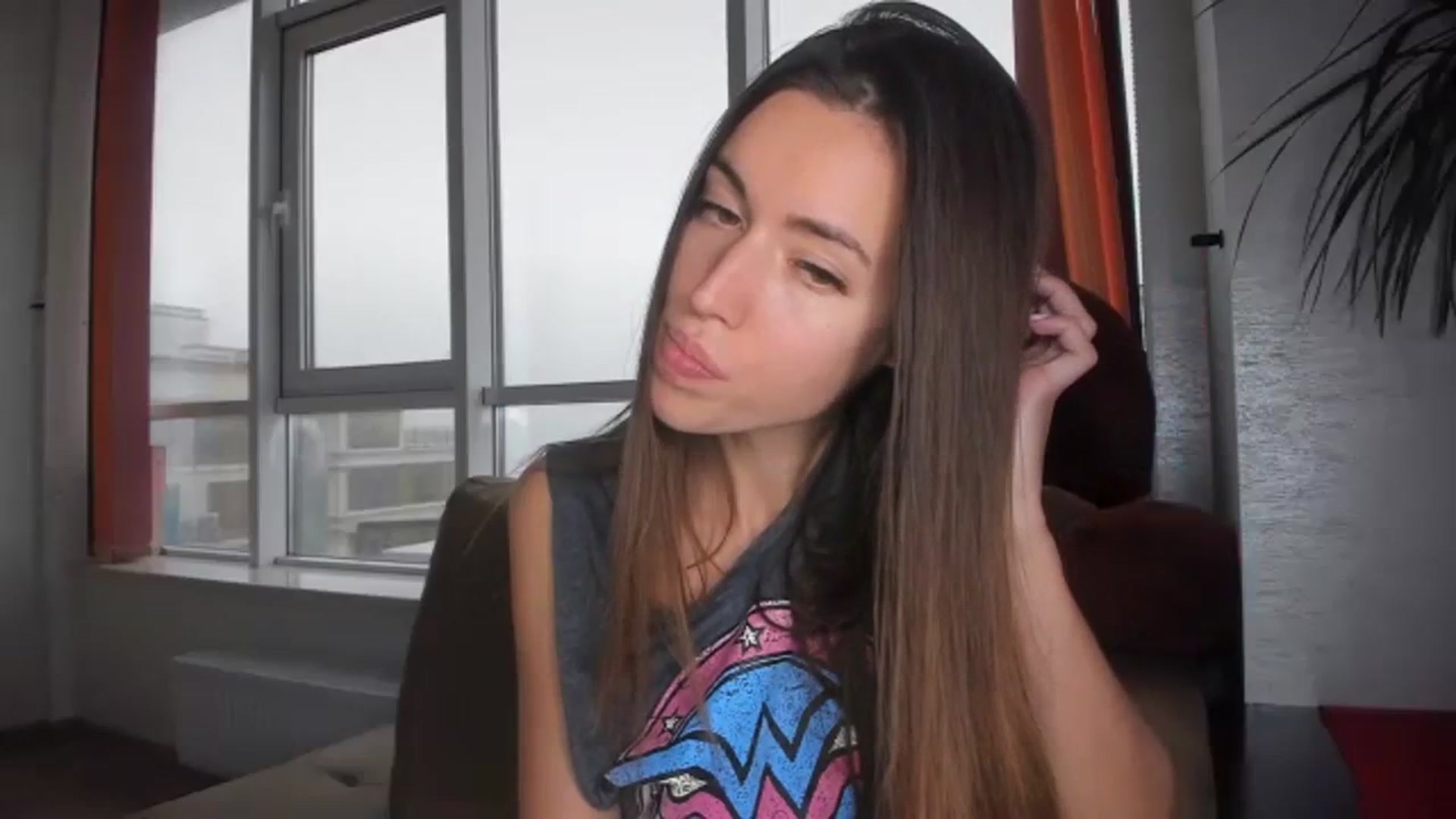 Gallery image thumbnail from Onekiss1's myfreecams stream on, 11/26/2023, 11:36 image 18 of 20