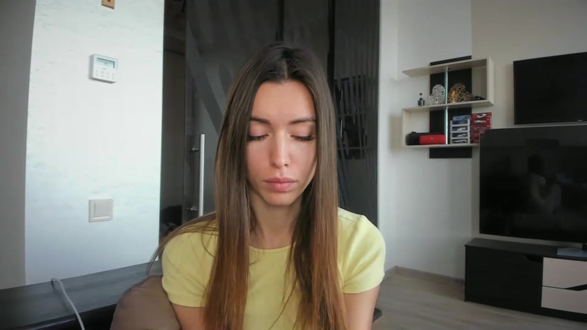 Gallery image thumbnail from Onekiss1's myfreecams stream on, 11/28/2023, 09:55 image 15 of 20