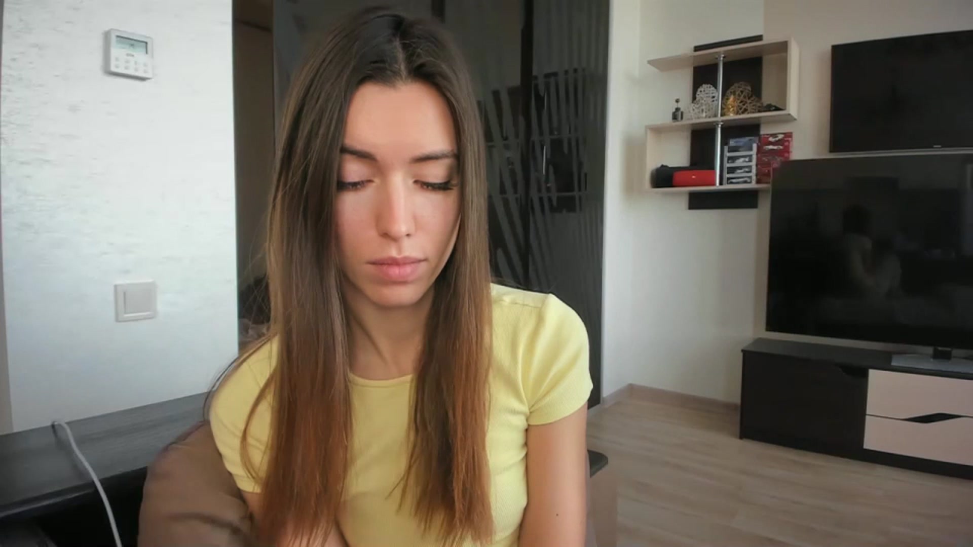 Gallery image thumbnail from Onekiss1's myfreecams stream on, 11/28/2023, 09:55 image 19 of 20