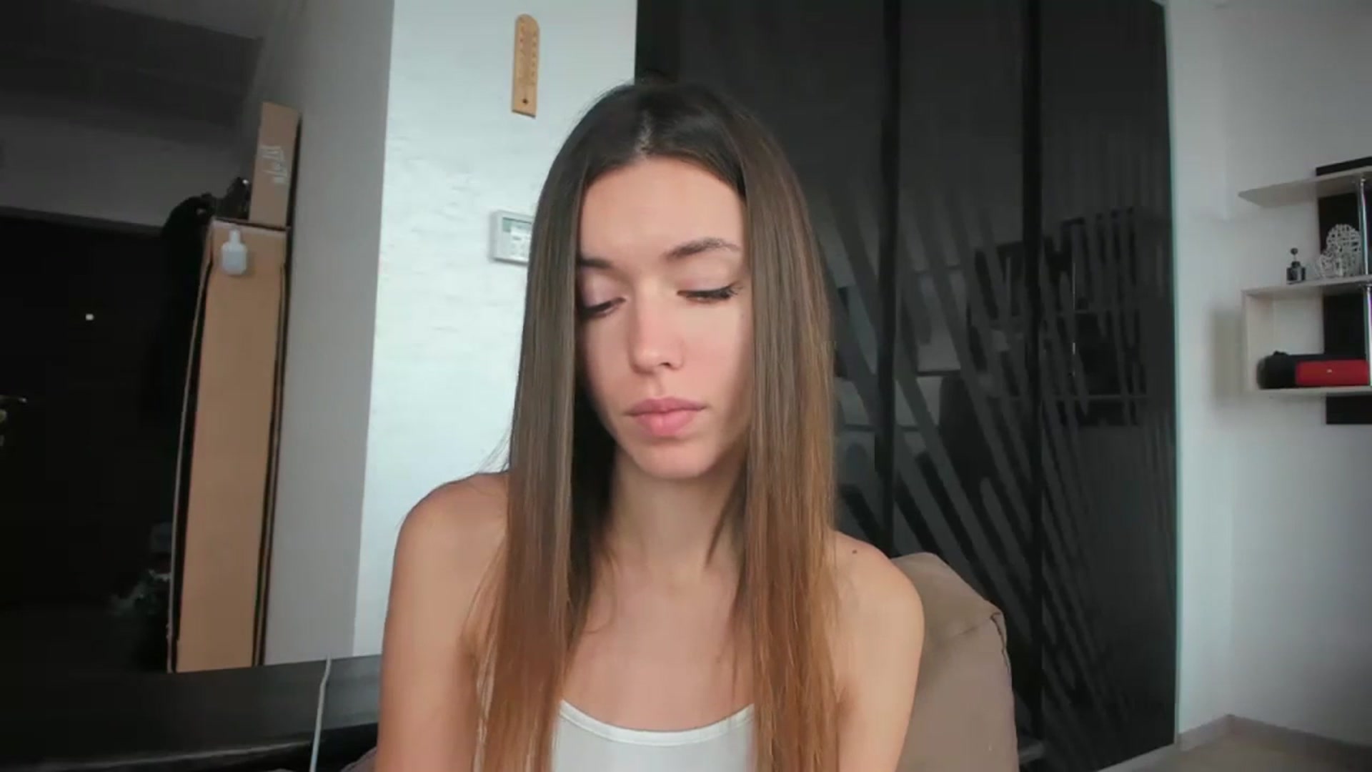 Gallery image thumbnail from Onekiss1's myfreecams stream on, 11/29/2023, 08:39 image 14 of 20