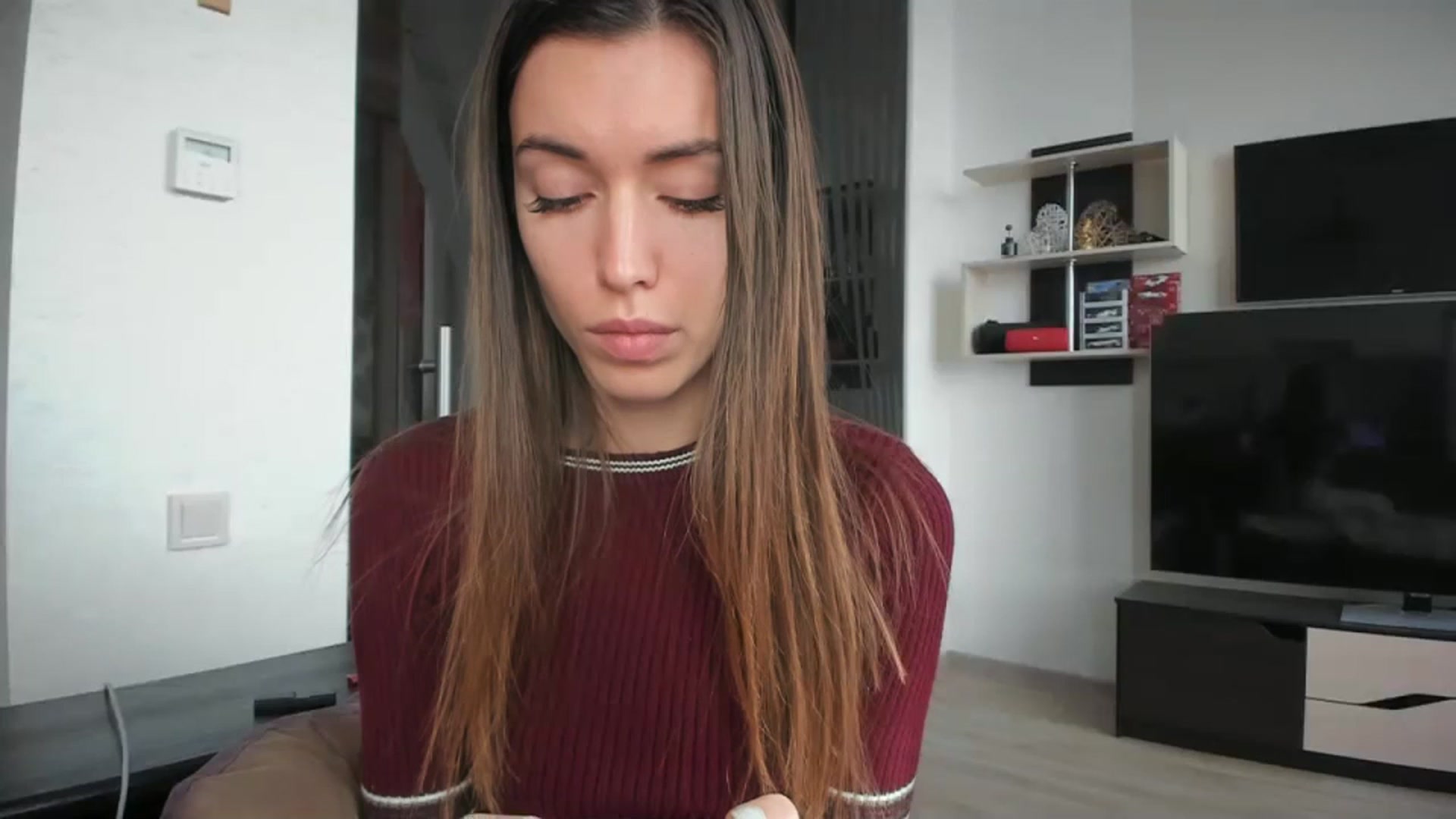 Gallery image thumbnail from Onekiss1's myfreecams stream on, 12/01/2023, 09:45 image 7 of 20
