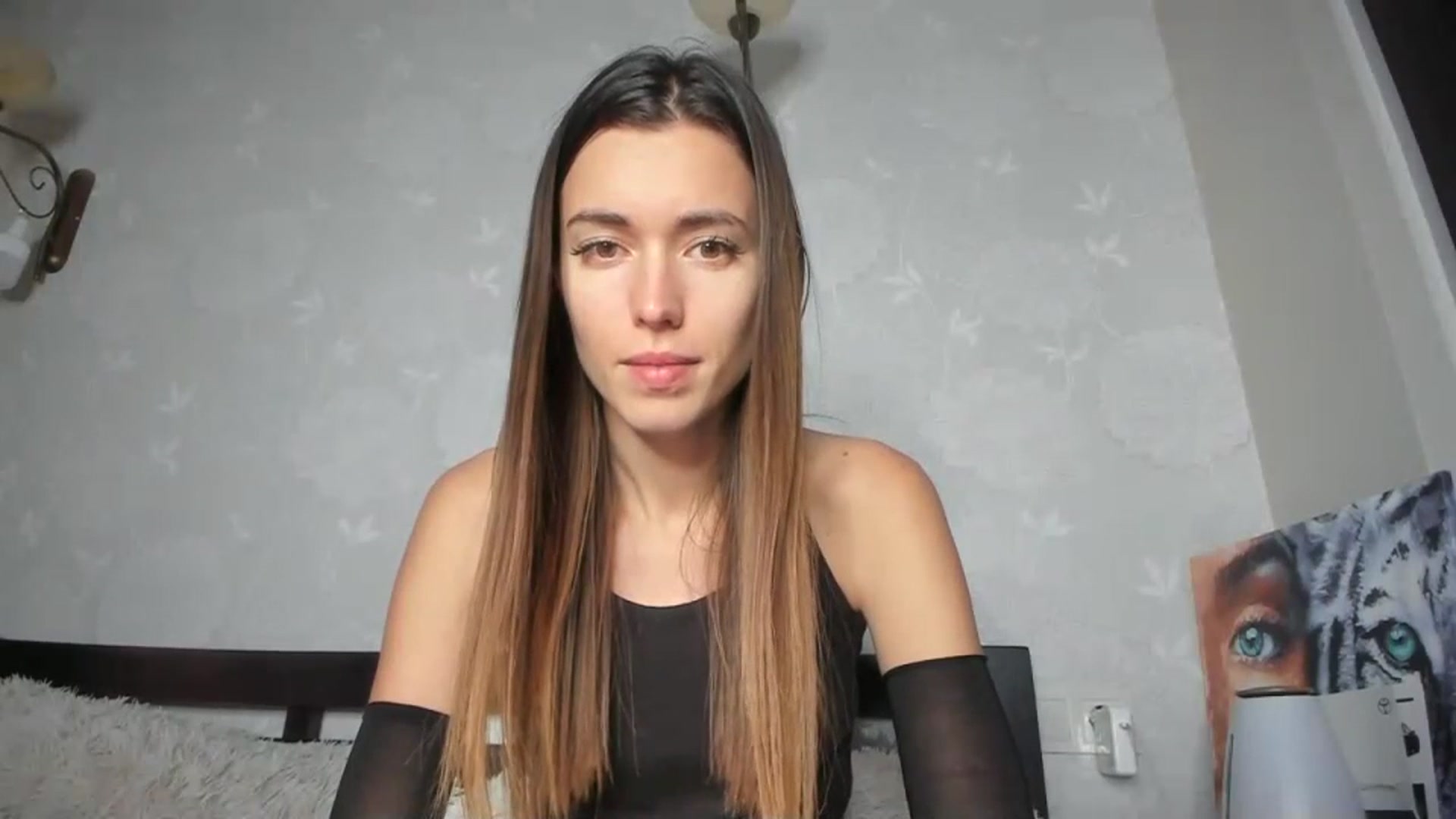 Gallery image thumbnail from Onekiss1's myfreecams stream on, 12/03/2023, 19:53 image 7 of 20