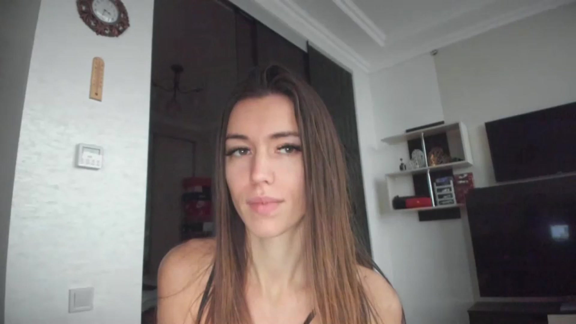 Gallery image thumbnail from Onekiss1's myfreecams stream on, 12/06/2023, 13:57 image 1 of 20
