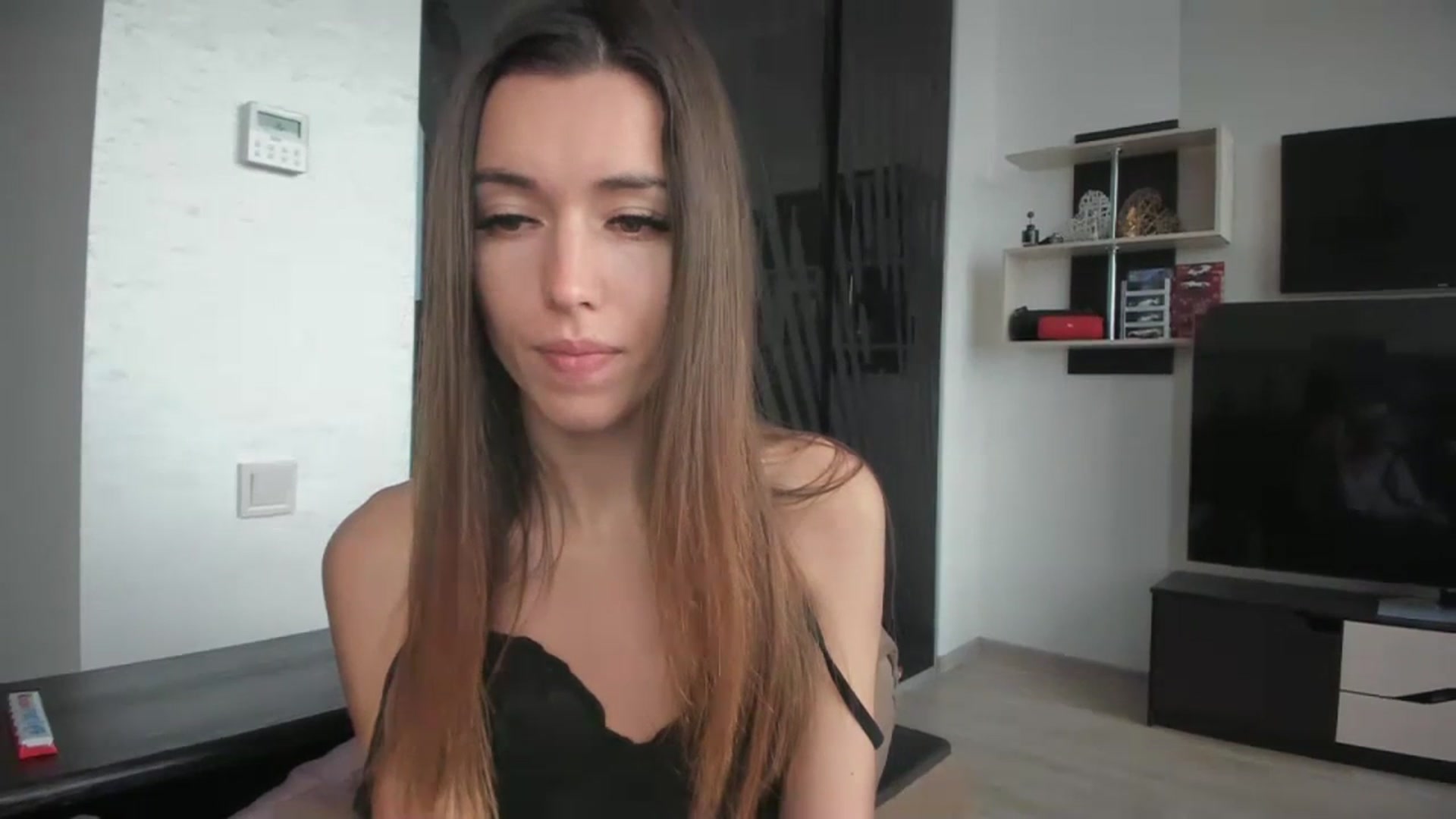 Gallery image thumbnail from Onekiss1's myfreecams stream on, 12/14/2023, 10:06 image 11 of 20