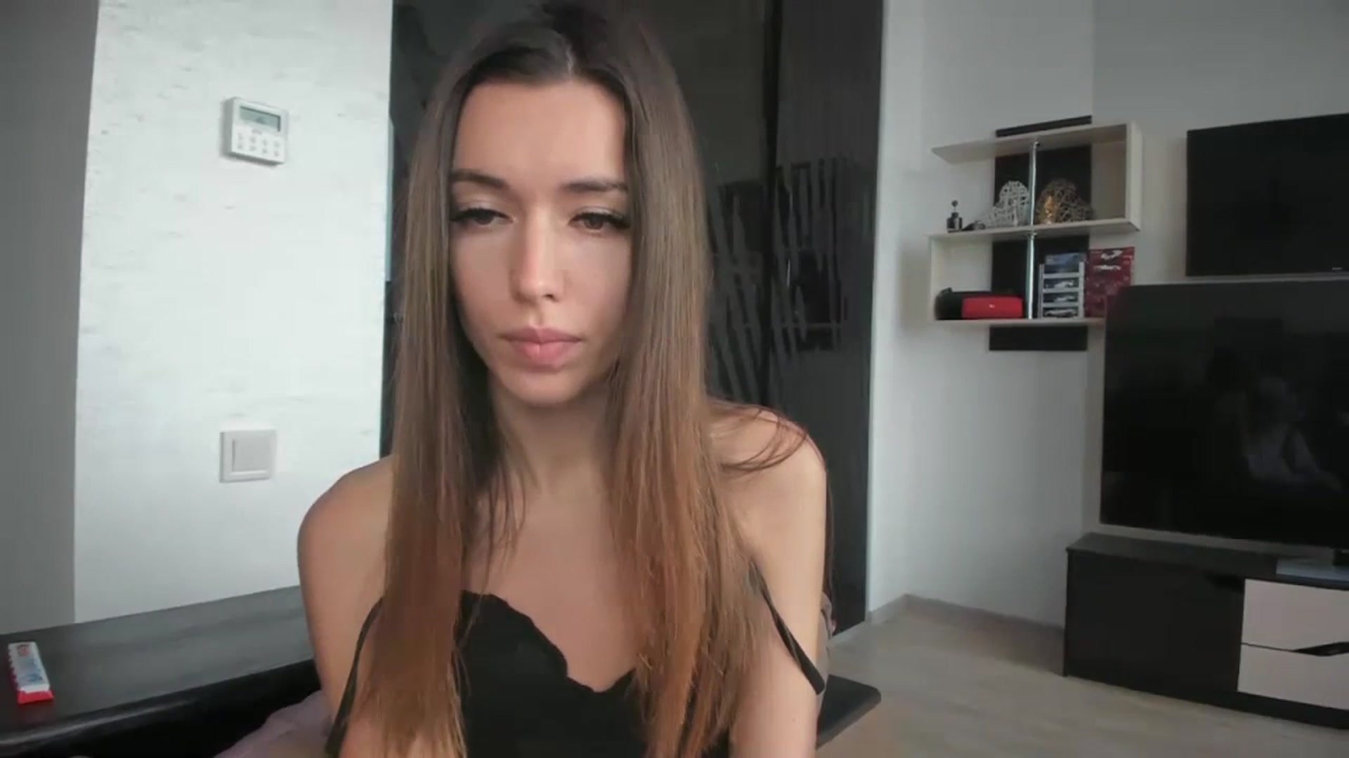 Gallery image thumbnail from Onekiss1's myfreecams stream on, 12/14/2023, 10:06 image 13 of 20